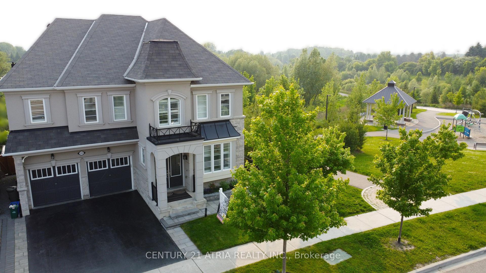 Front of 122 Degraaf Crescent