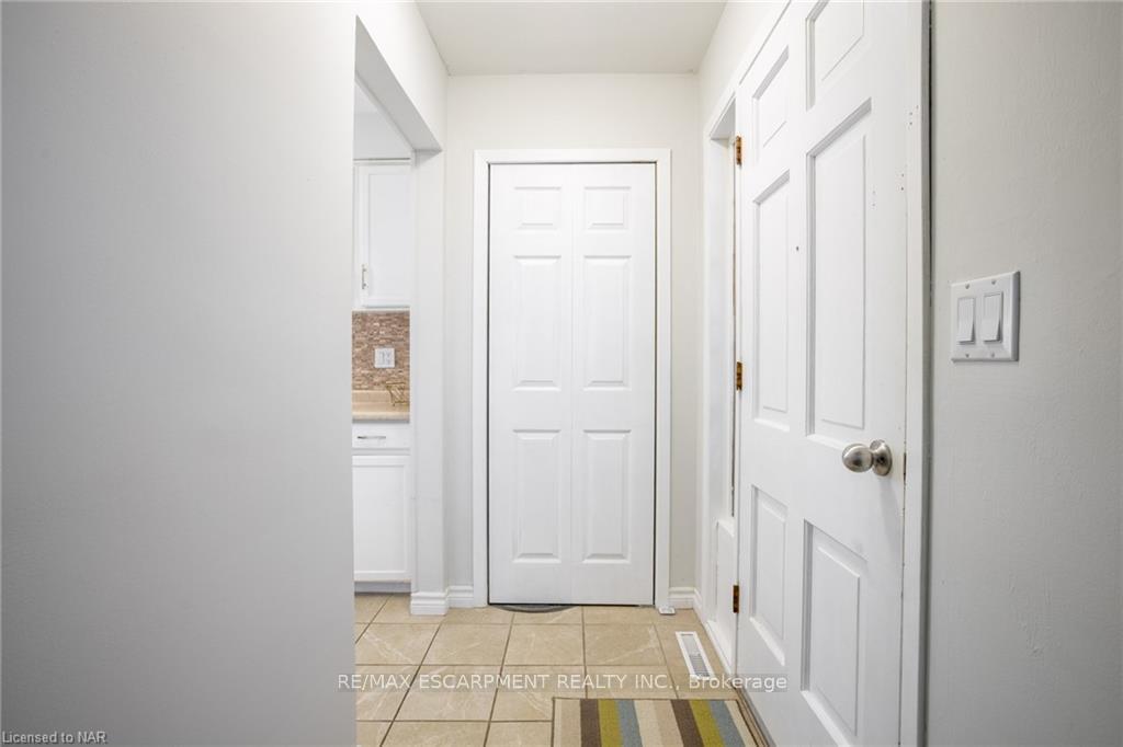 Photo 24 of 88 Gram Avenue, Welland, N. Welland — HOMEH
