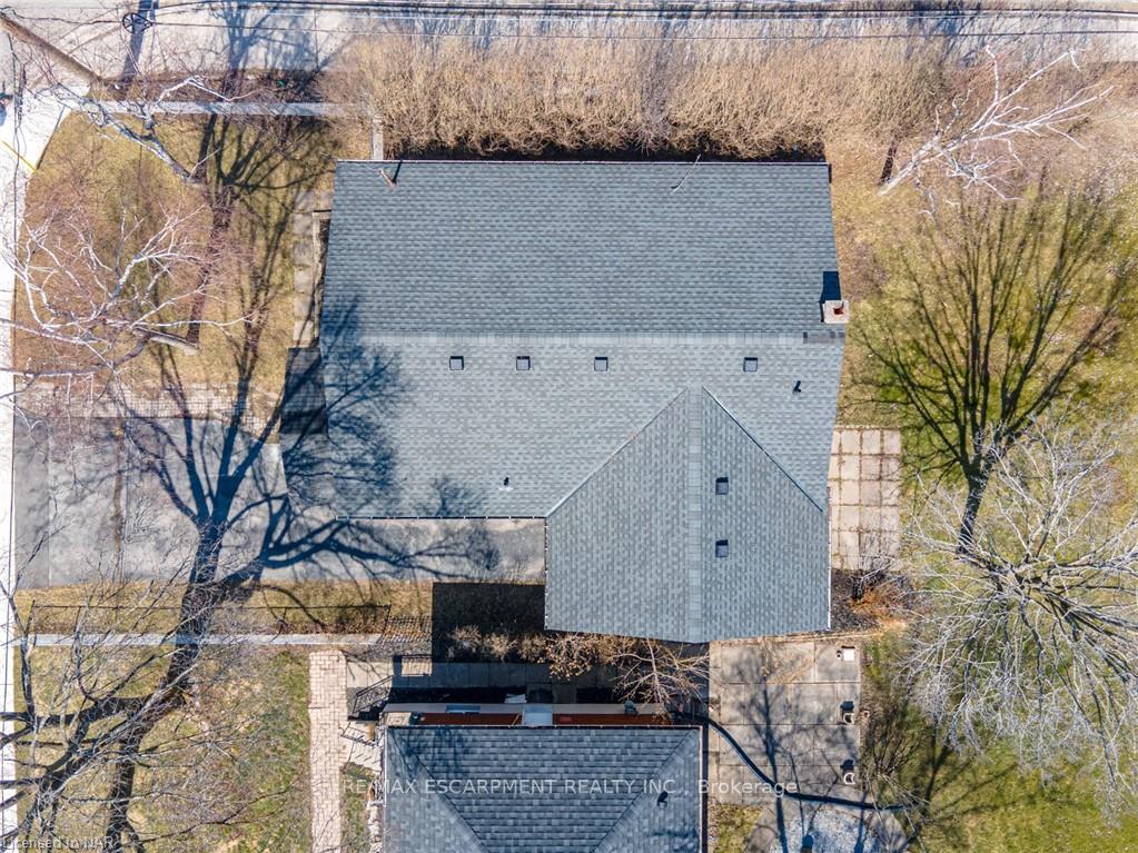 Photo 38 of 88 Gram Avenue, Welland, N. Welland — HOMEH