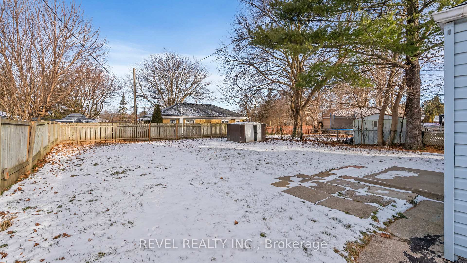 Photo 22 of 51 Baldwin Avenue, Brantford — HOMEH