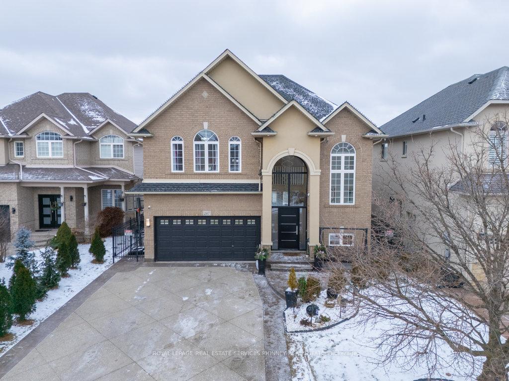 Front of 287 Cloverleaf Drive