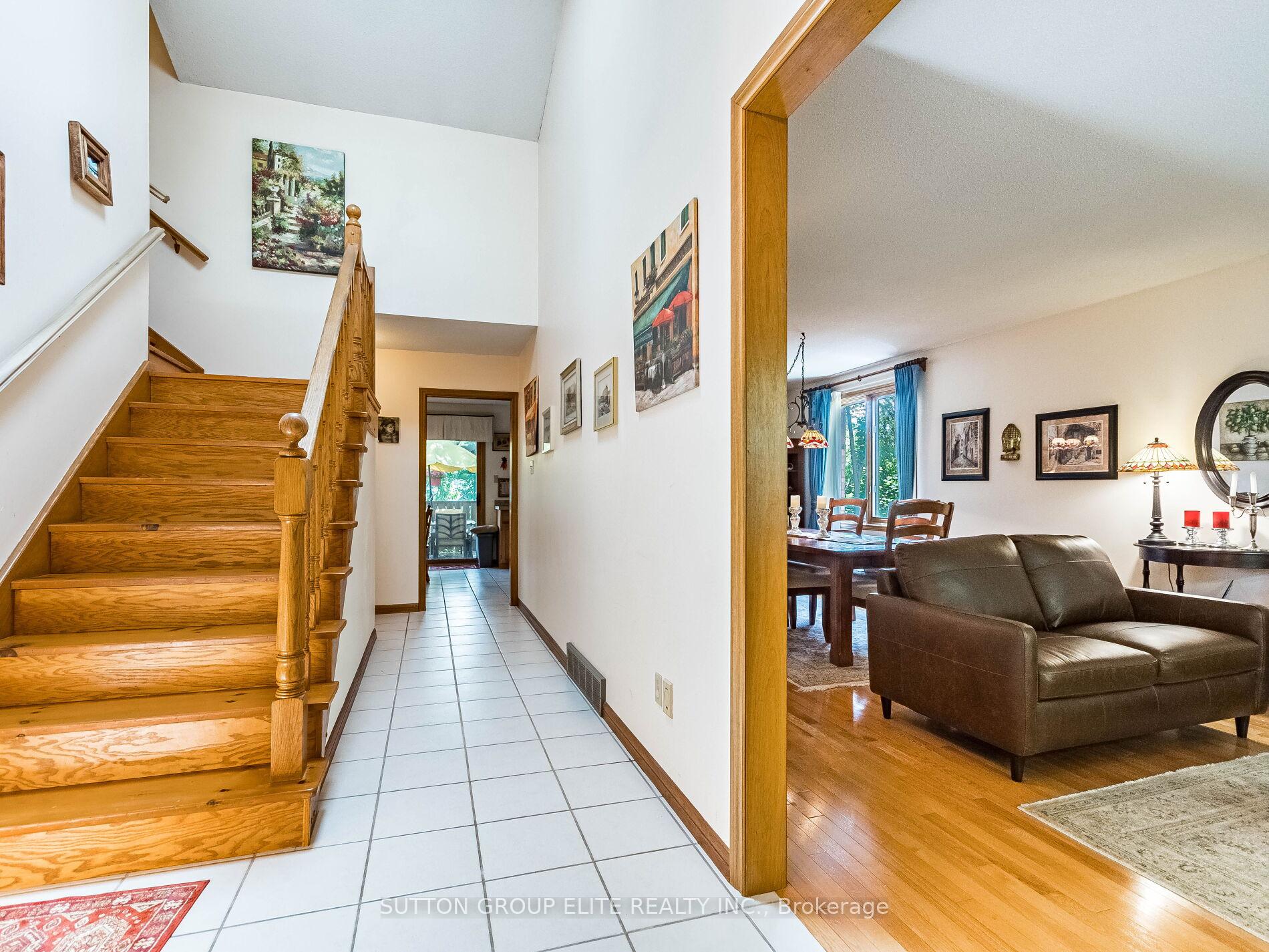 Photo 4 of 349 Ironwood Road, Guelph, Kortright West — HOMEH