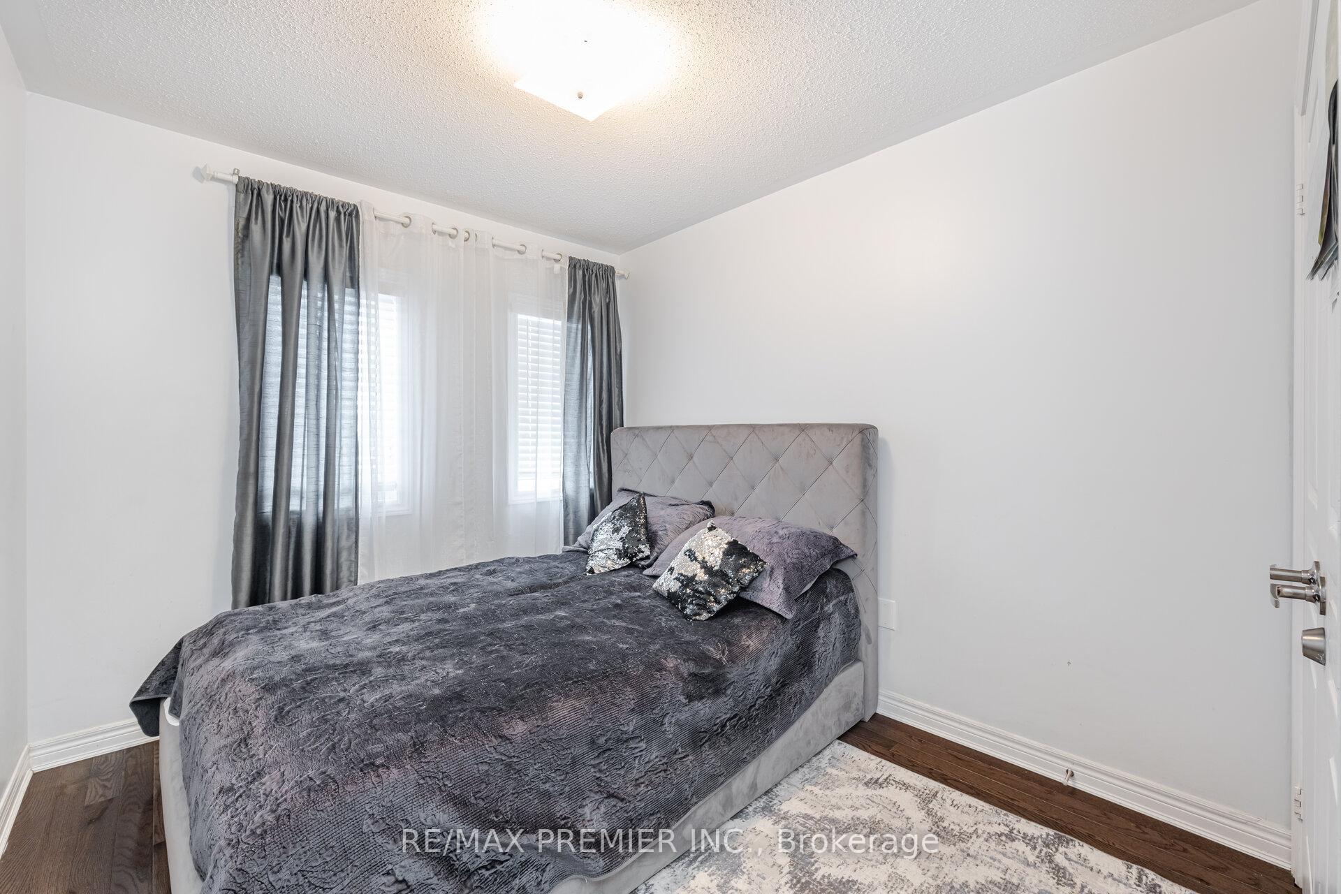 Photo 15 of 81 Alexie Way, Vaughan, Vellore Village — HOMEH