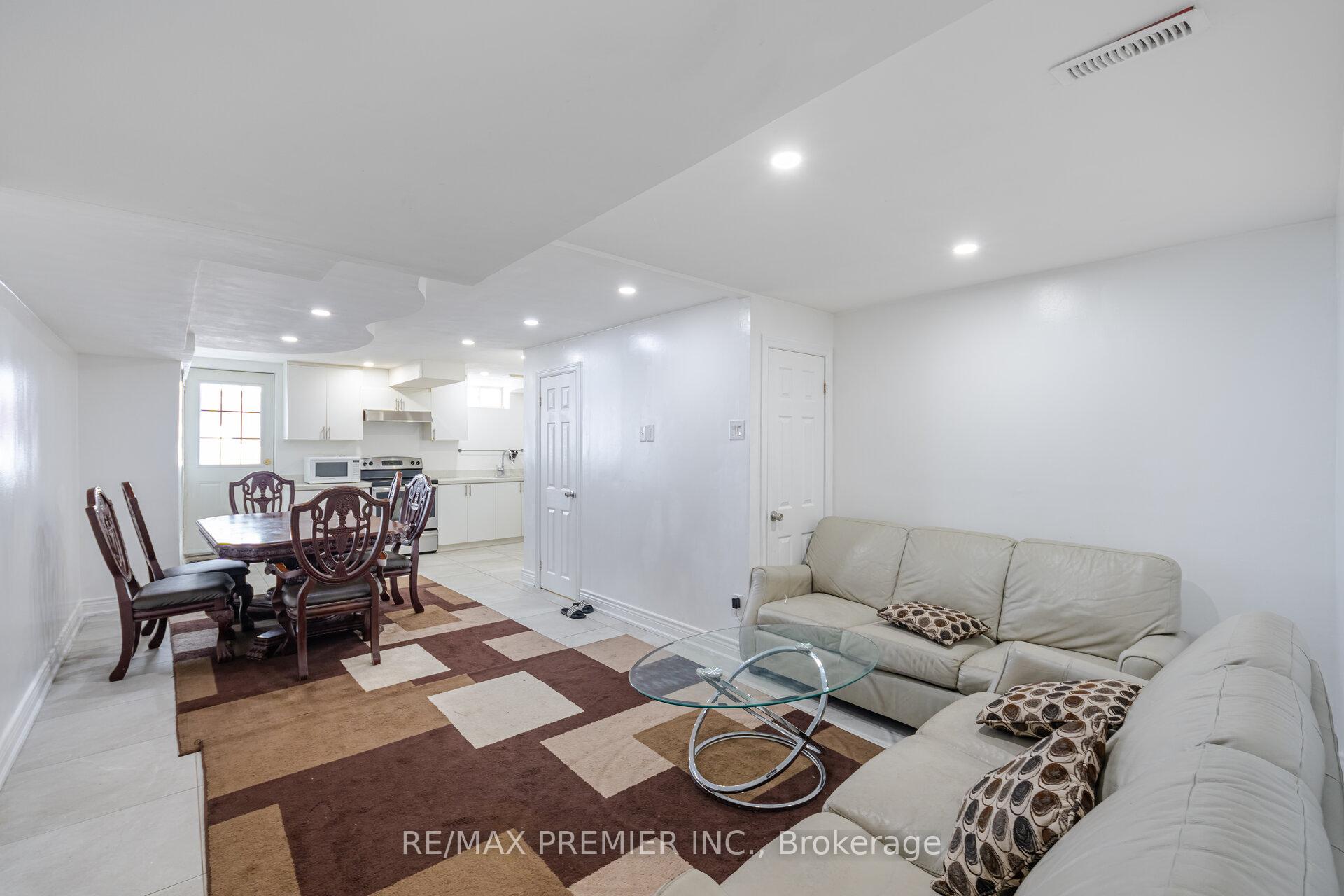 Photo 26 of 81 Alexie Way, Vaughan, Vellore Village — HOMEH