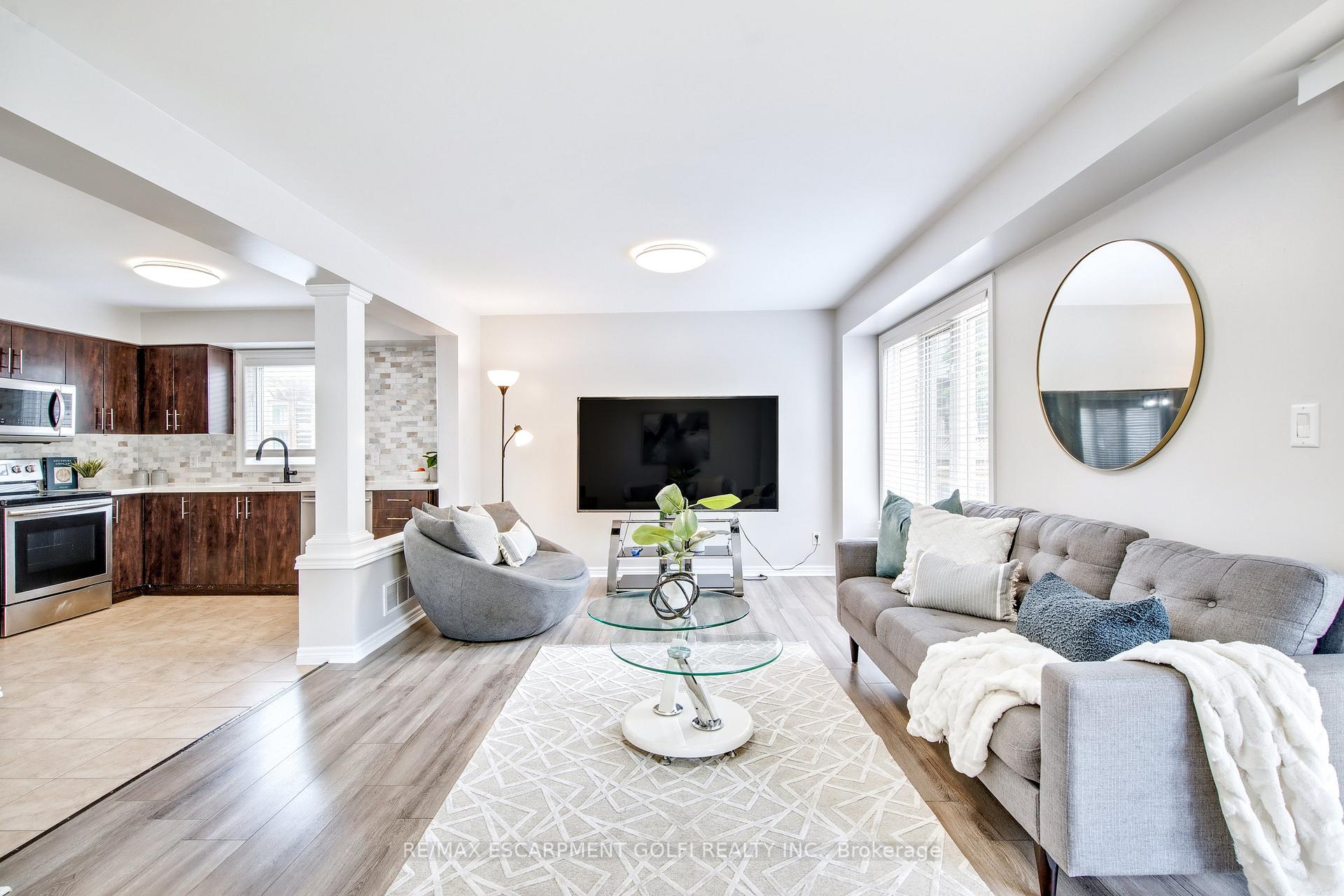 Photo 37 of 251 Pelham Road, St. Catharines, Rykert/Vansickle — HOMEH