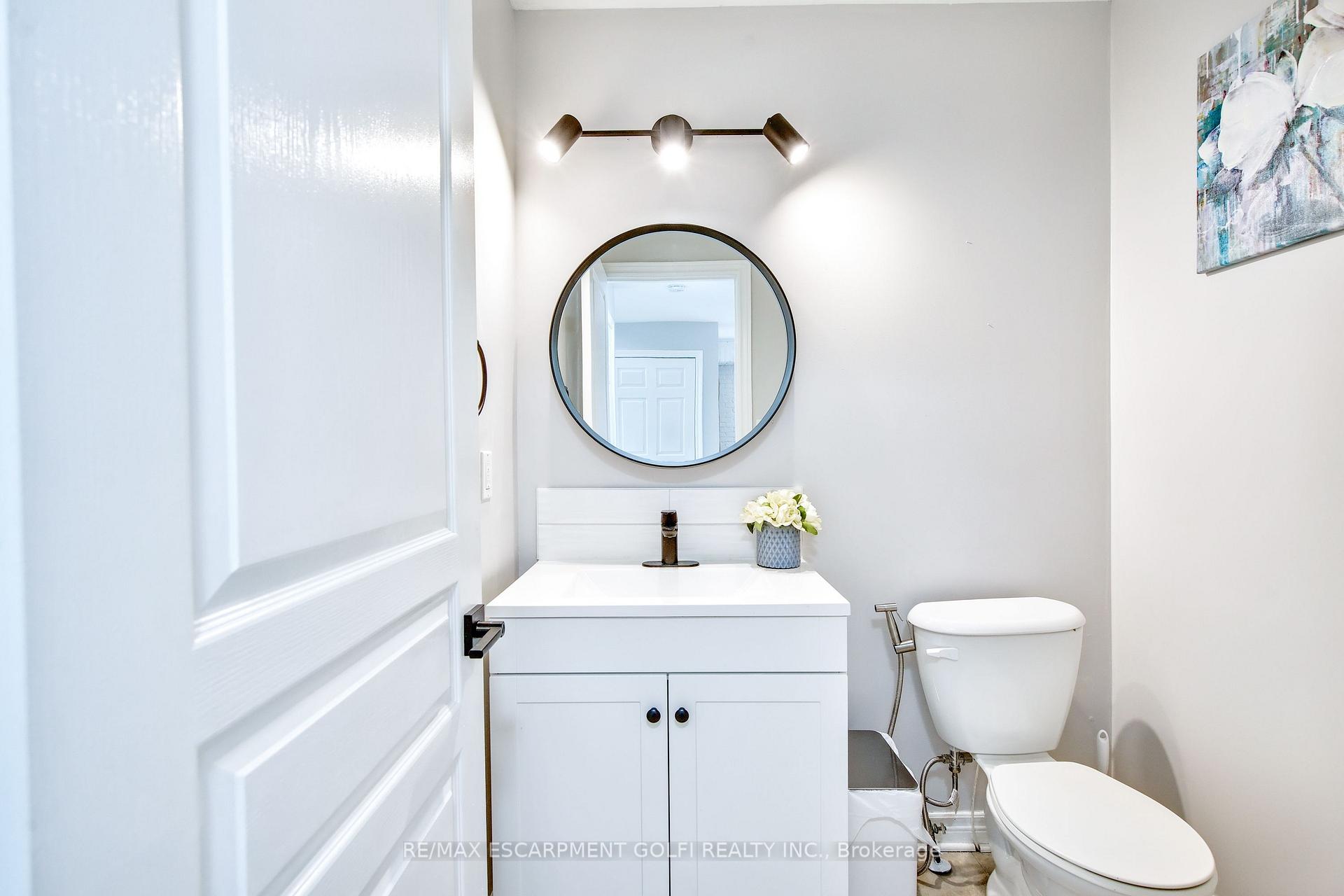 Photo 18 of 251 Pelham Road, St. Catharines, Rykert/Vansickle — HOMEH