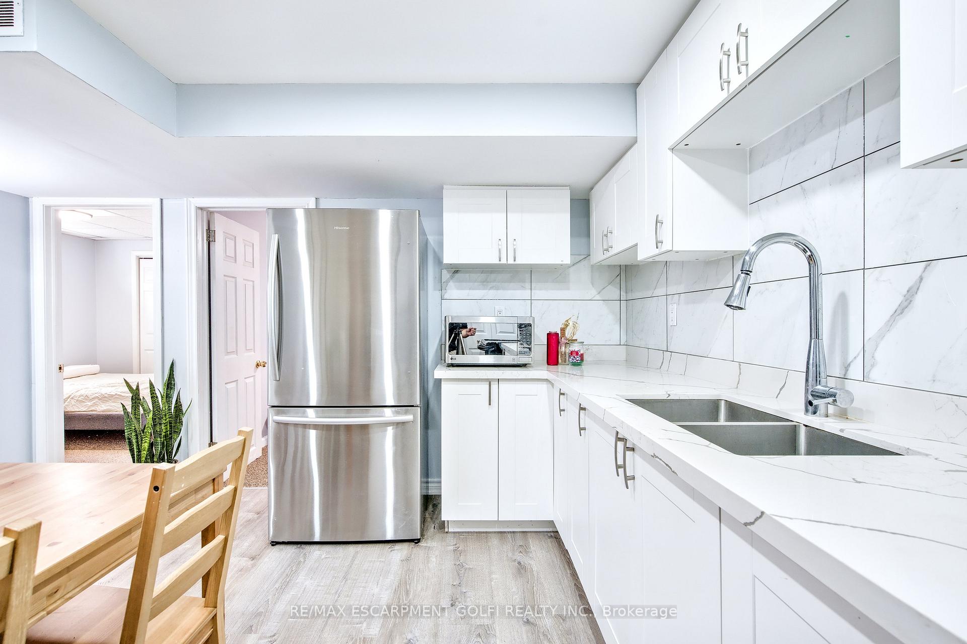 Photo 10 of 251 Pelham Road, St. Catharines, Rykert/Vansickle — HOMEH