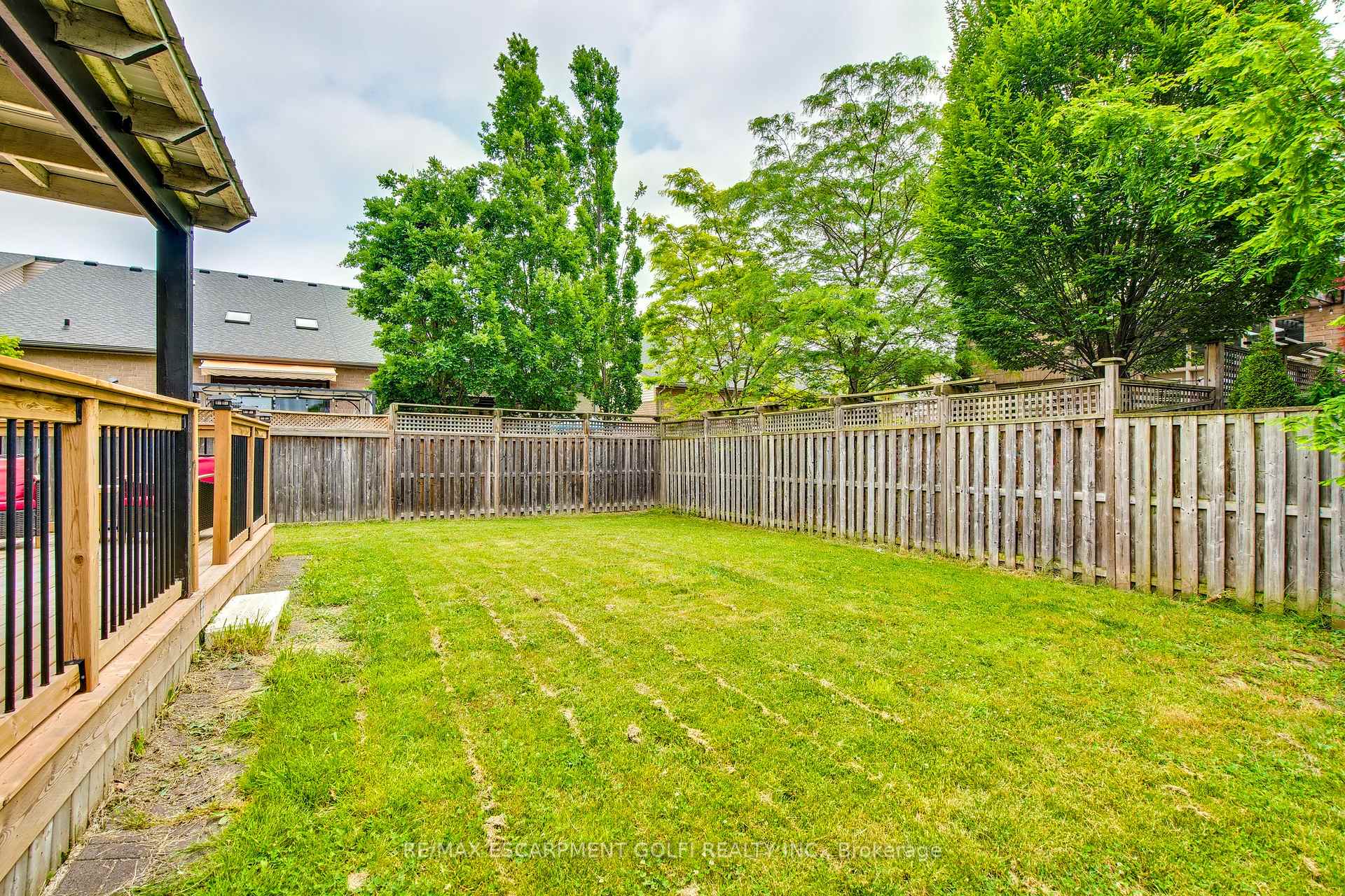 Photo 35 of 251 Pelham Road, St. Catharines, Rykert/Vansickle — HOMEH