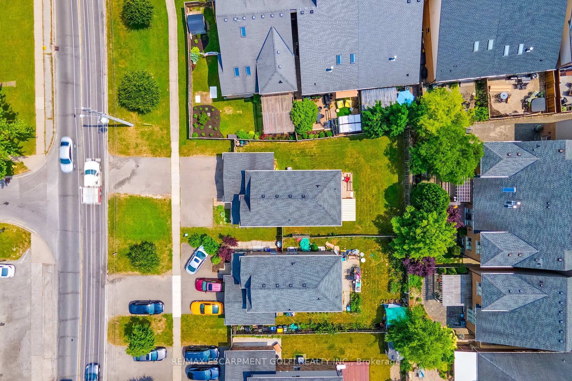 Photo 33 of 251 Pelham Road, St. Catharines, Rykert/Vansickle — HOMEH