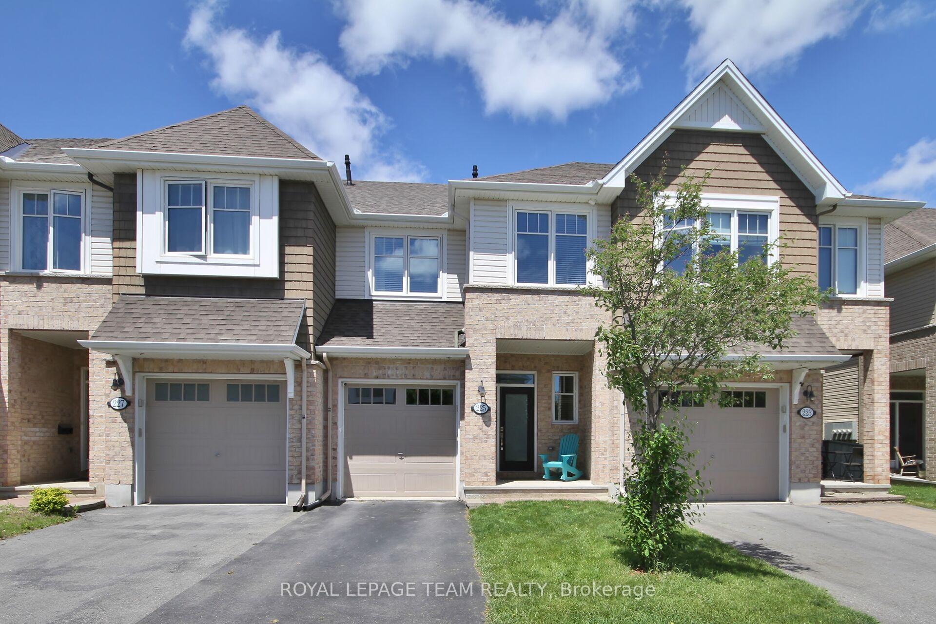 Photo 1 of 225 Brambling Way, Ottawa, Barrhaven - Half Moon Bay — HOMEH