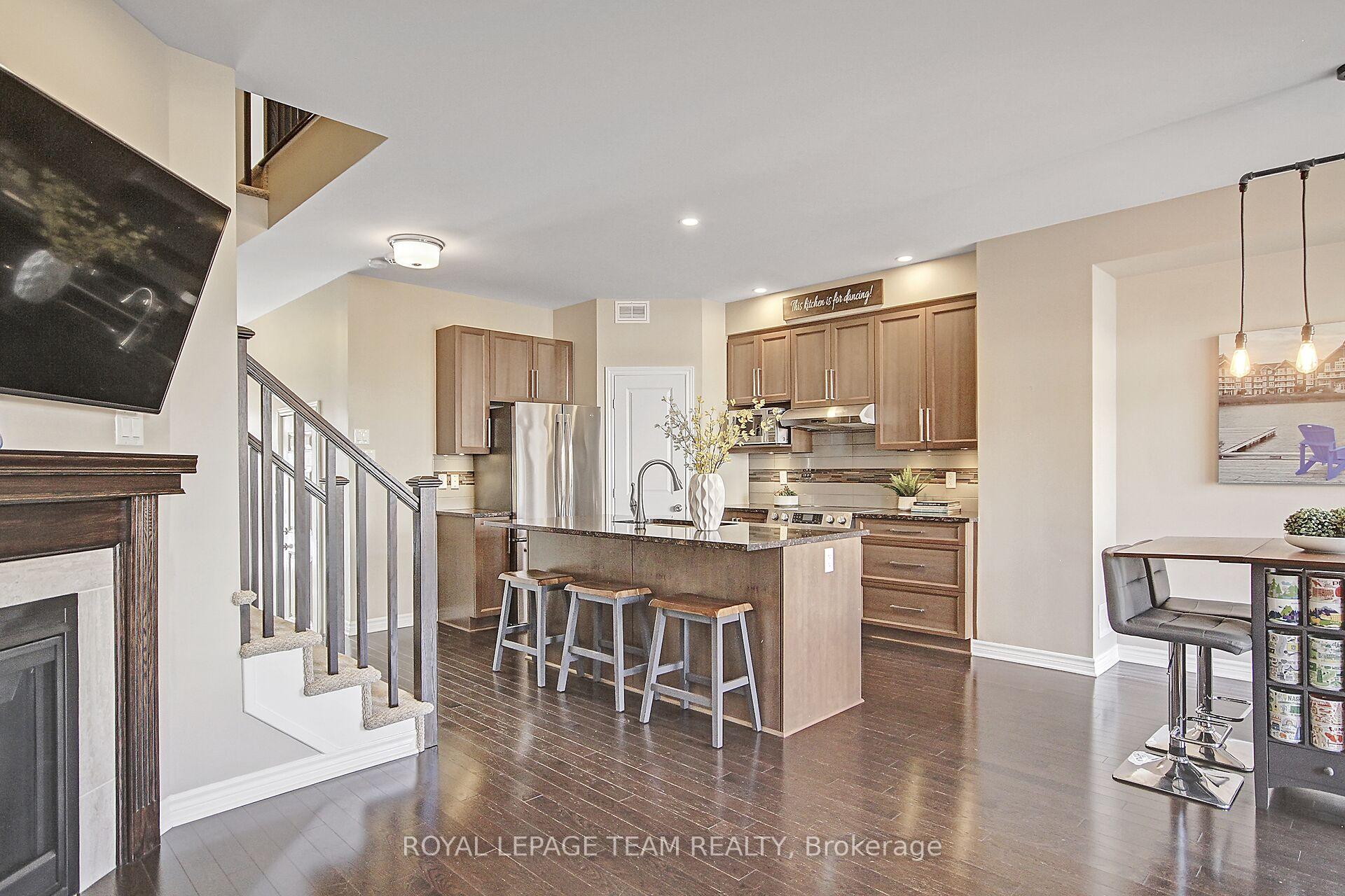 Photo 14 of 225 Brambling Way, Ottawa, Barrhaven - Half Moon Bay — HOMEH