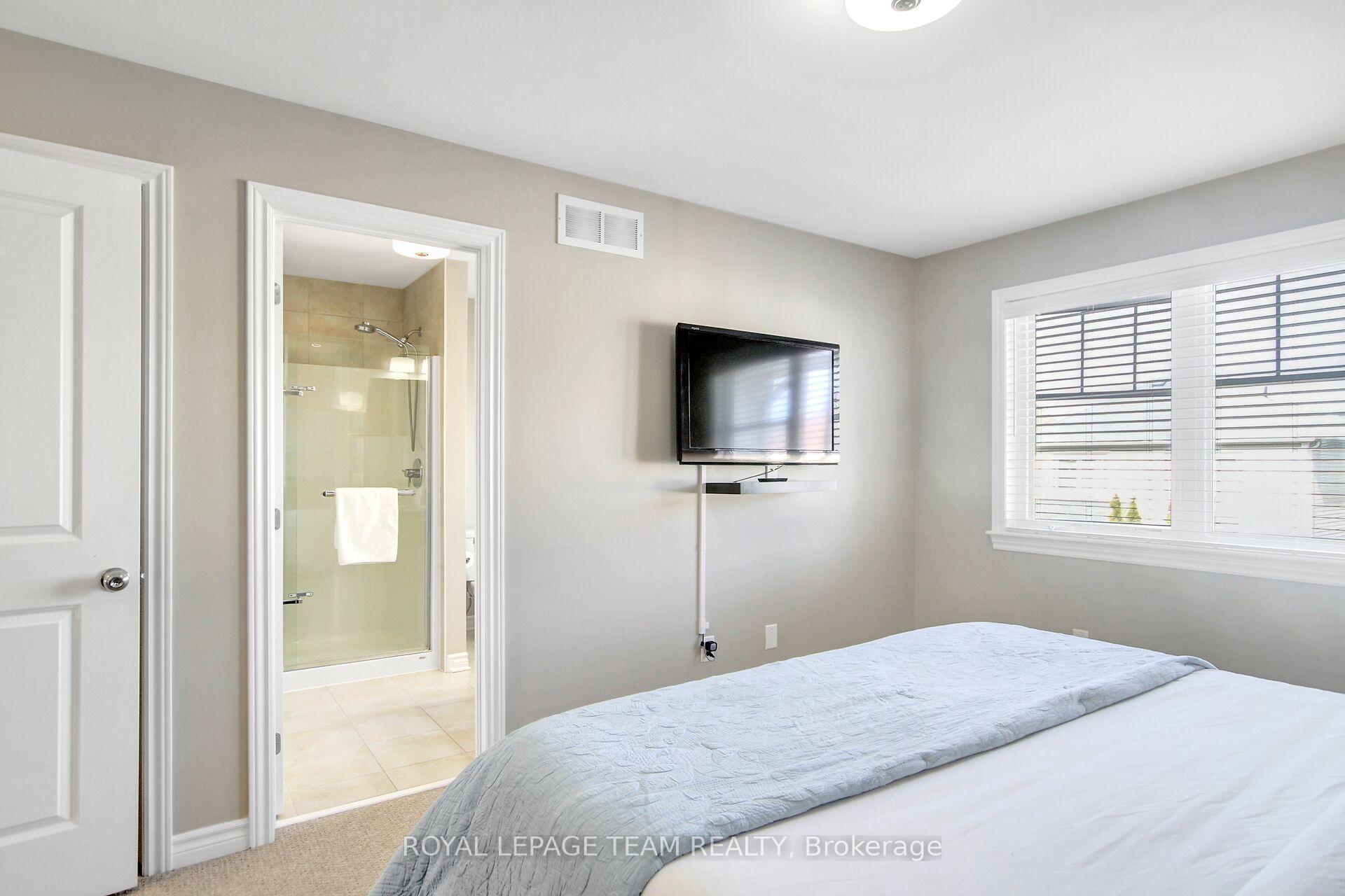 Photo 17 of 225 Brambling Way, Ottawa, Barrhaven - Half Moon Bay — HOMEH