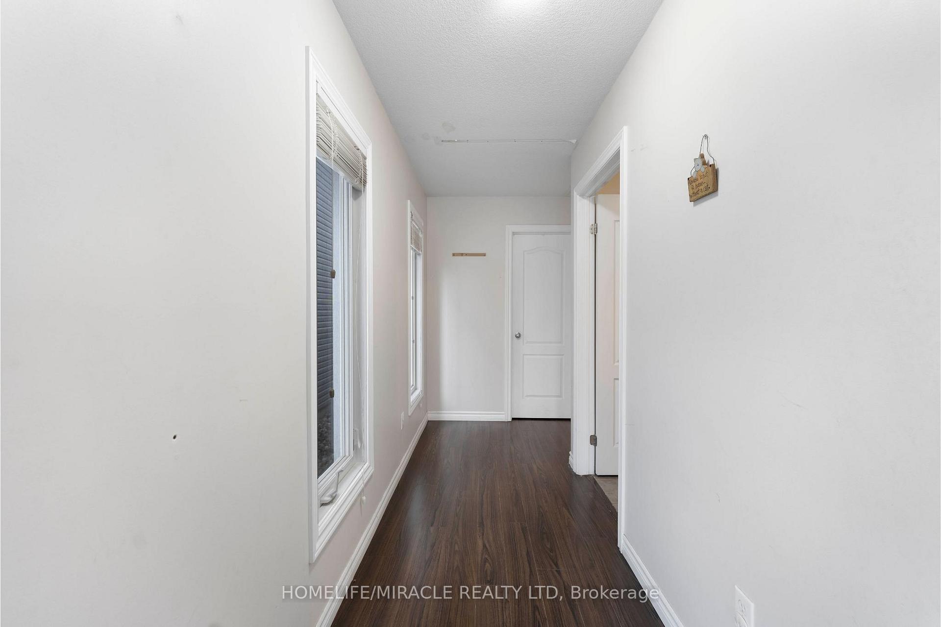 Photo 4 of 6 Pompeii Street, Kitchener, Huron Park — HOMEH
