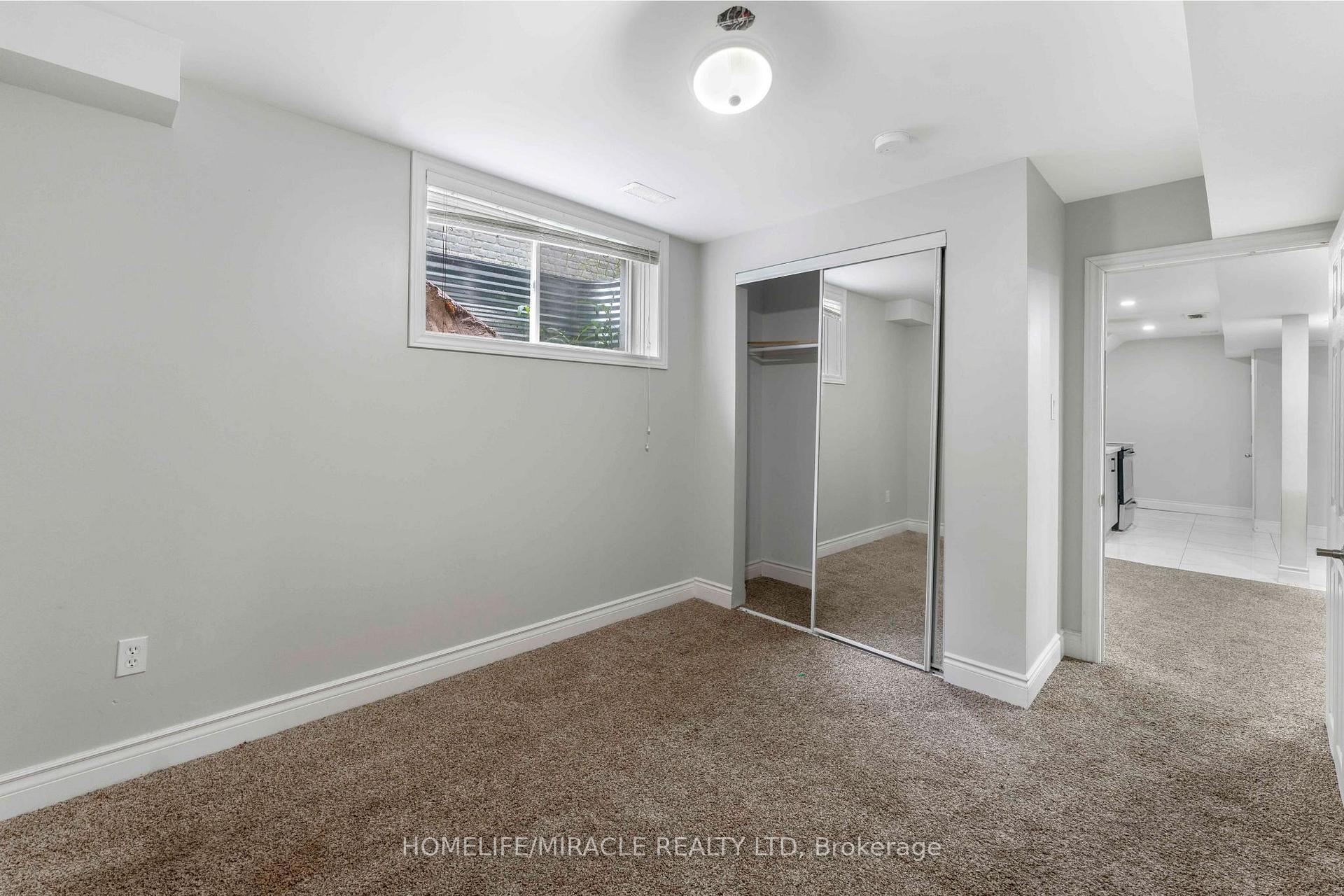 Photo 45 of 6 Pompeii Street, Kitchener, Huron Park — HOMEH