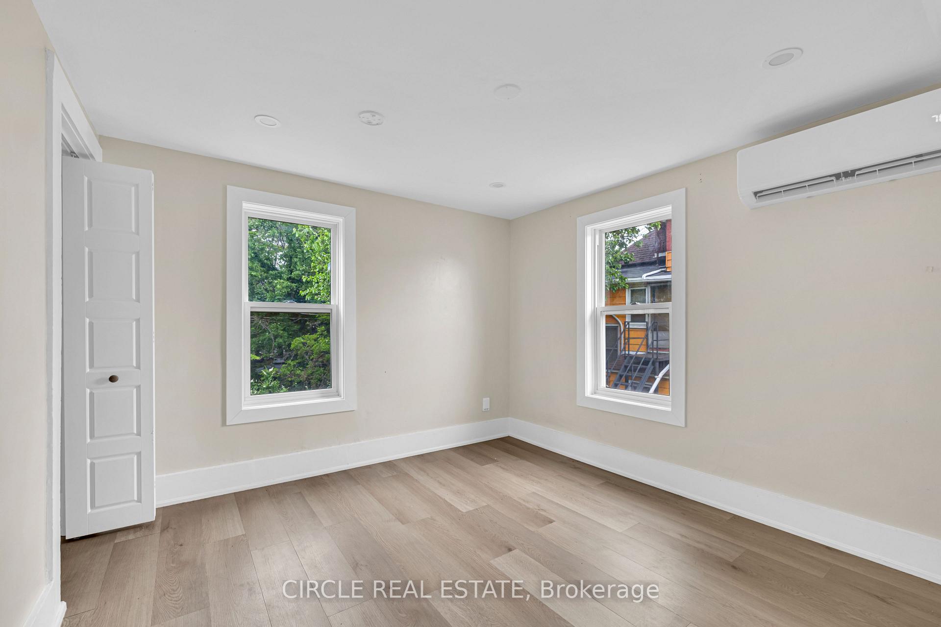 Photo 12 of 945-951 Wellington Avenue, Windsor — HOMEH