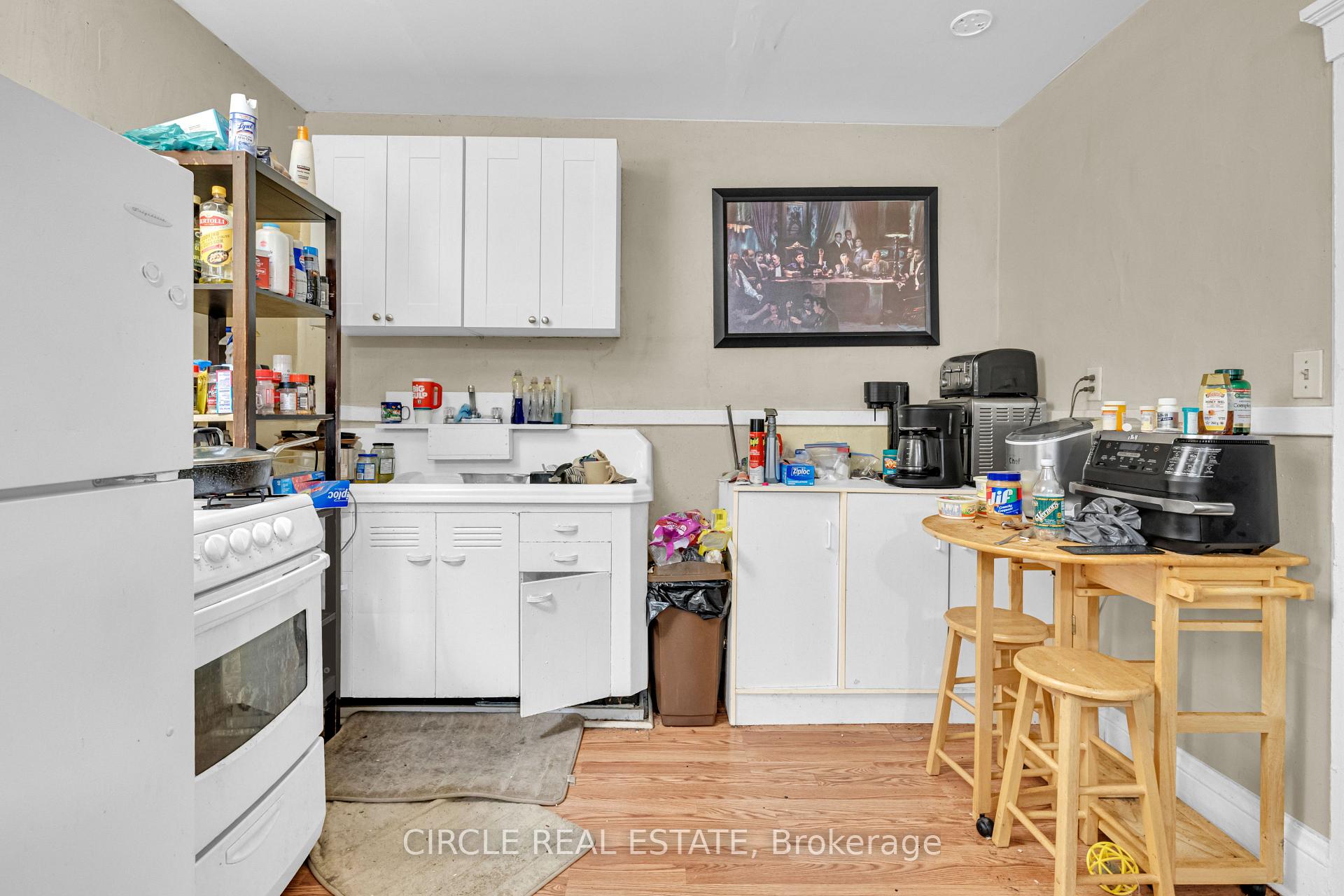 Photo 47 of 945-951 Wellington Avenue, Windsor — HOMEH