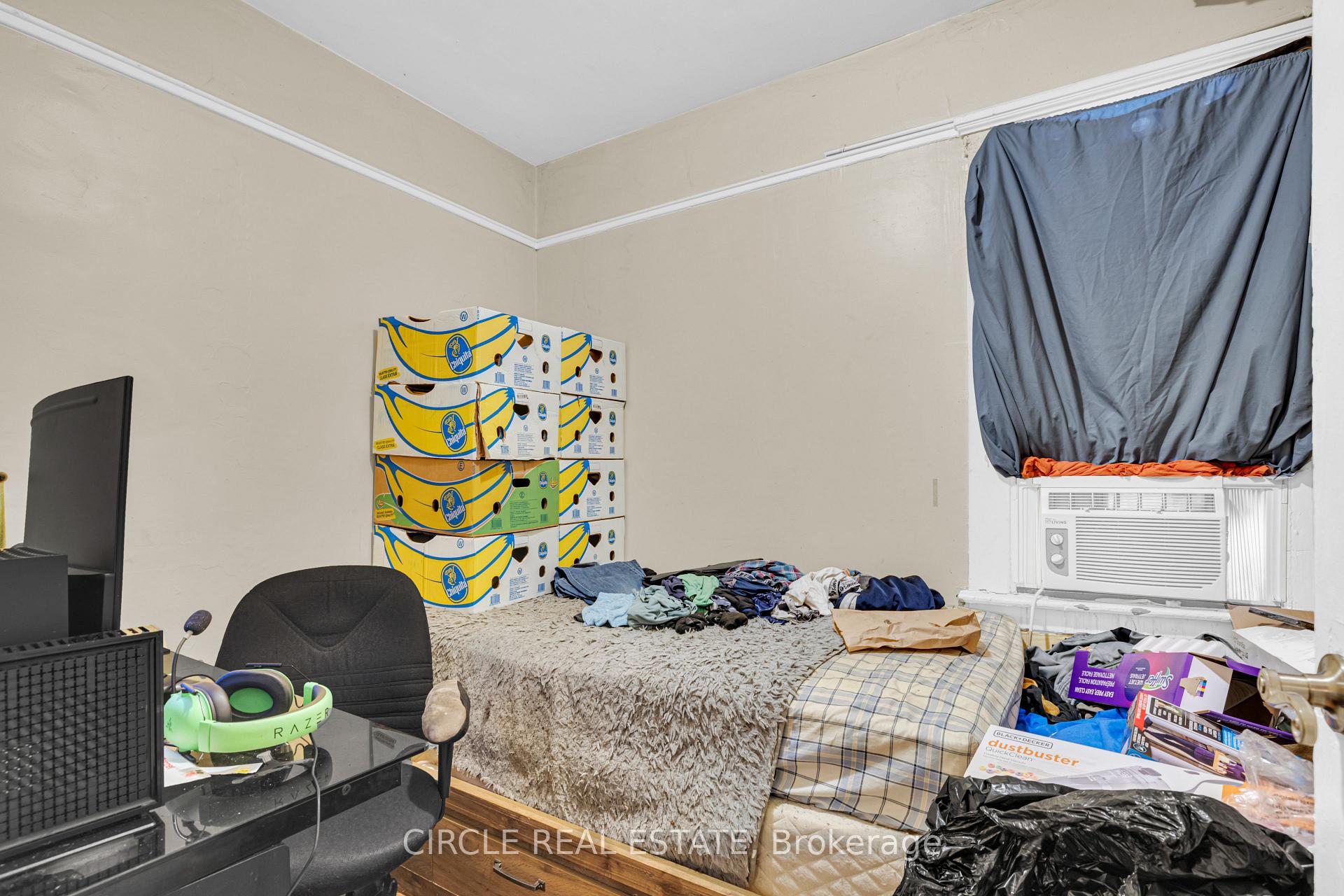 Photo 44 of 945-951 Wellington Avenue, Windsor — HOMEH