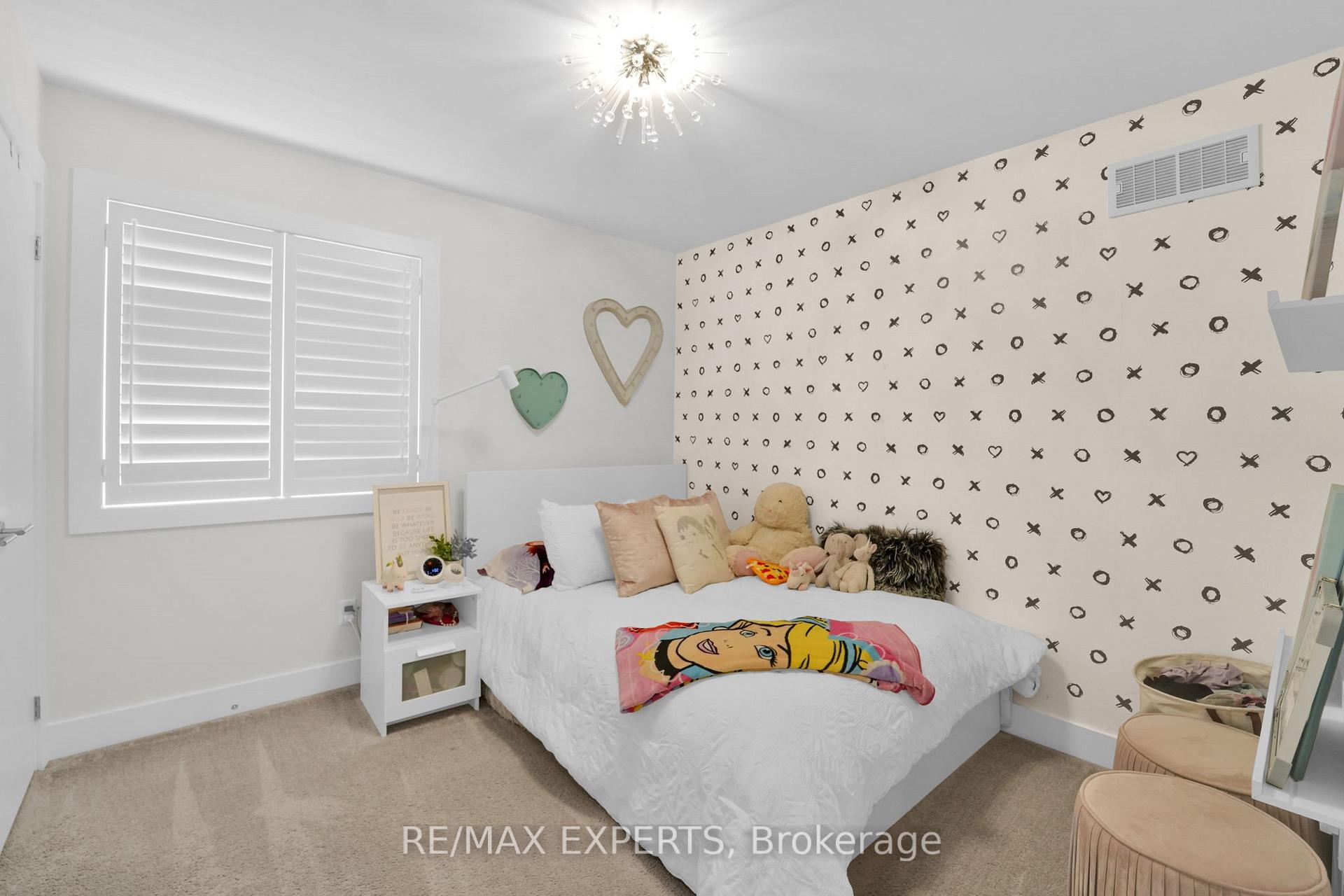 Photo 13 of 183 Forest Creek Drive, Kitchener — HOMEH