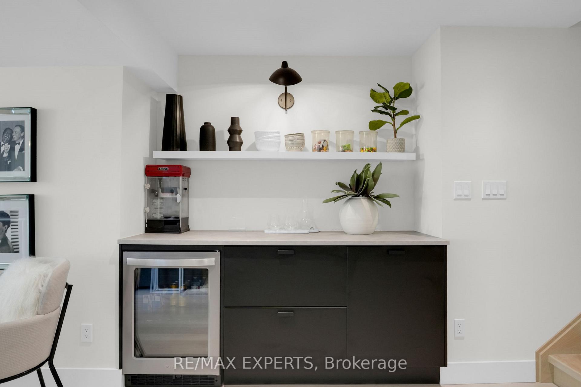 Photo 27 of 183 Forest Creek Drive, Kitchener — HOMEH
