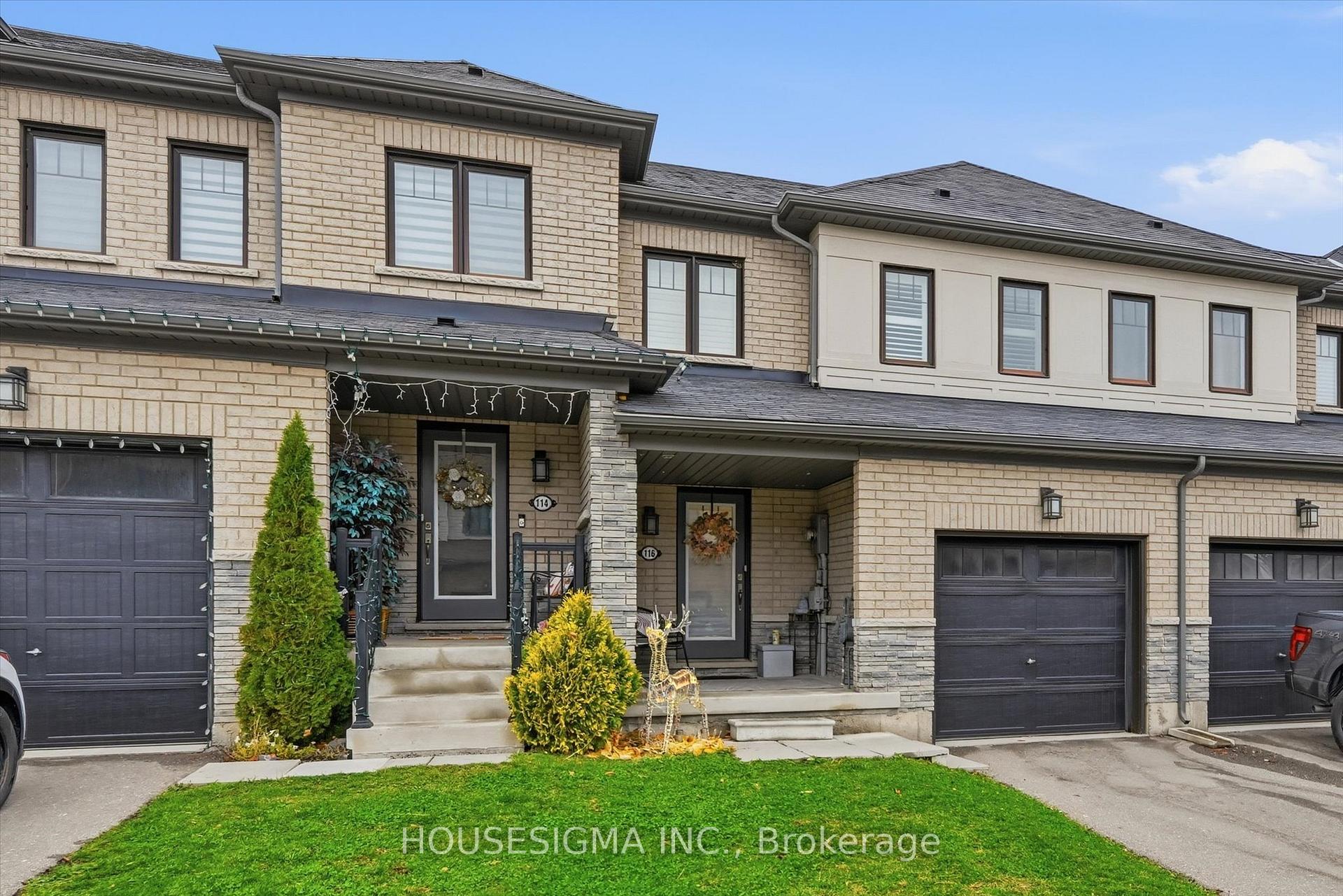 Photo 2 of 116 Scarletwood Street, Hamilton, Stoney Creek Mountain — HOMEH