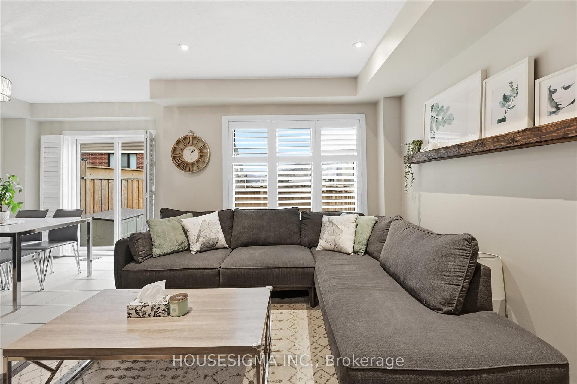 Photo 16 of 116 Scarletwood Street, Hamilton, Stoney Creek Mountain — HOMEH