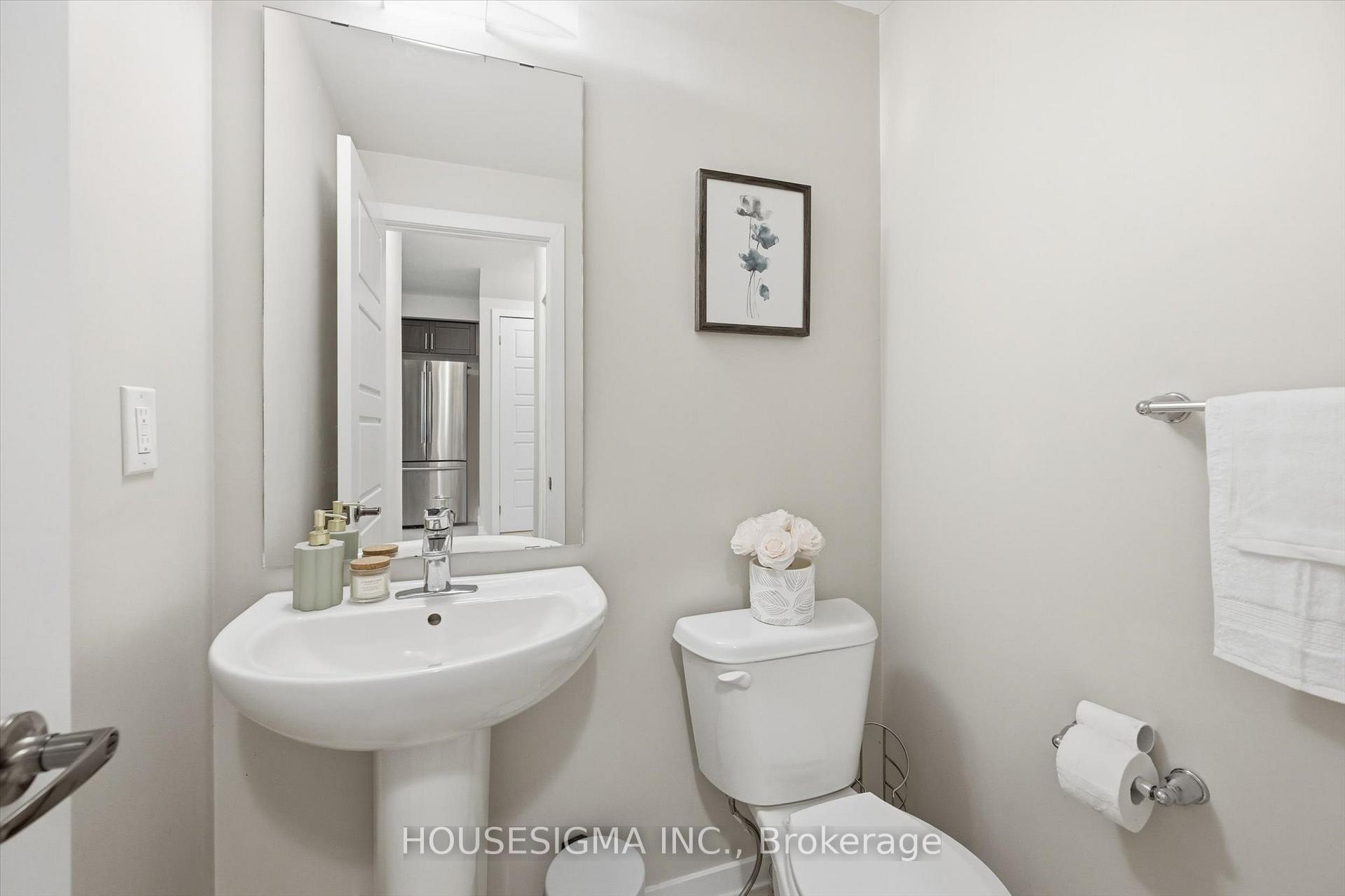 Photo 17 of 116 Scarletwood Street, Hamilton, Stoney Creek Mountain — HOMEH