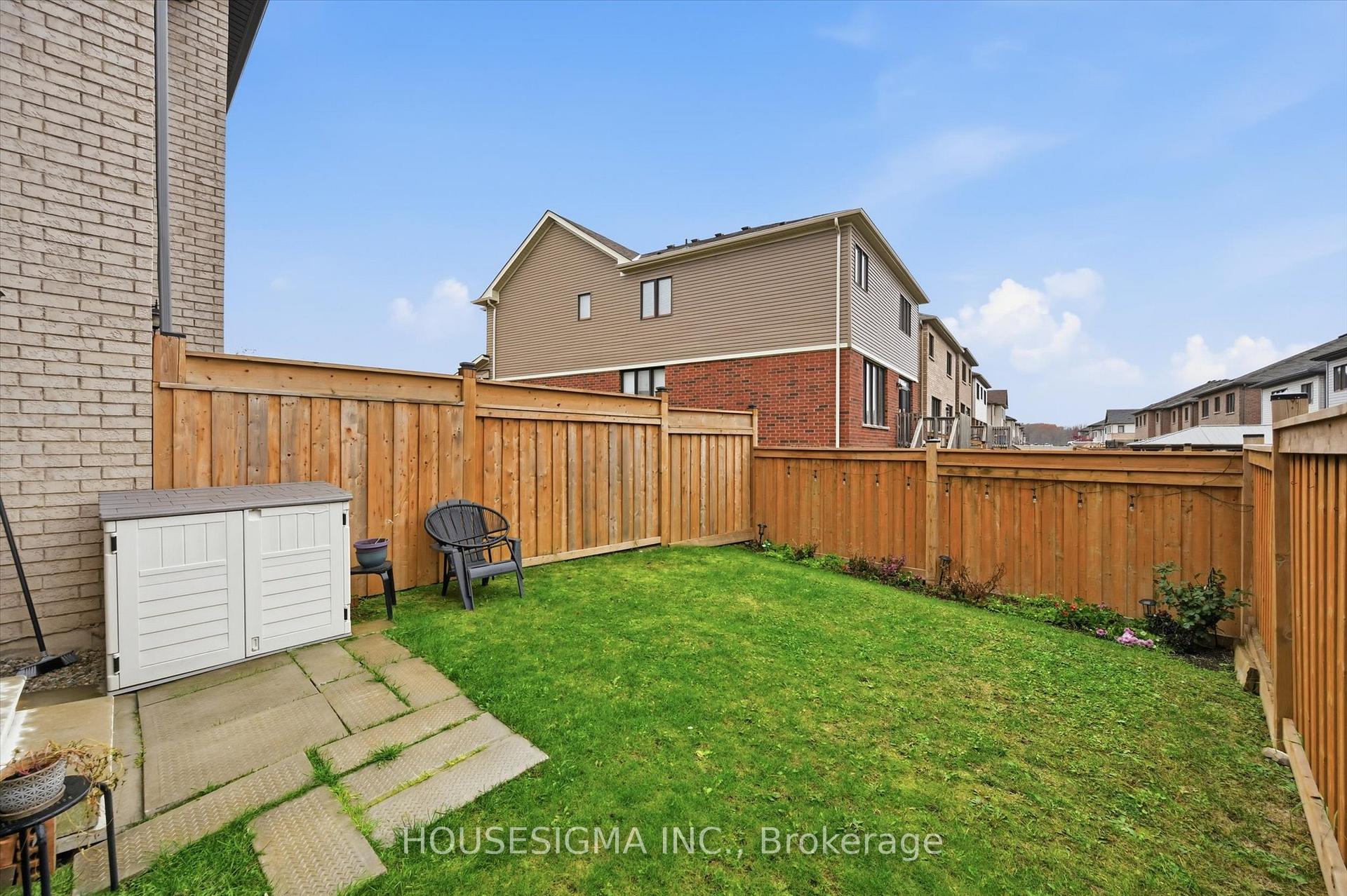 Photo 33 of 116 Scarletwood Street, Hamilton, Stoney Creek Mountain — HOMEH