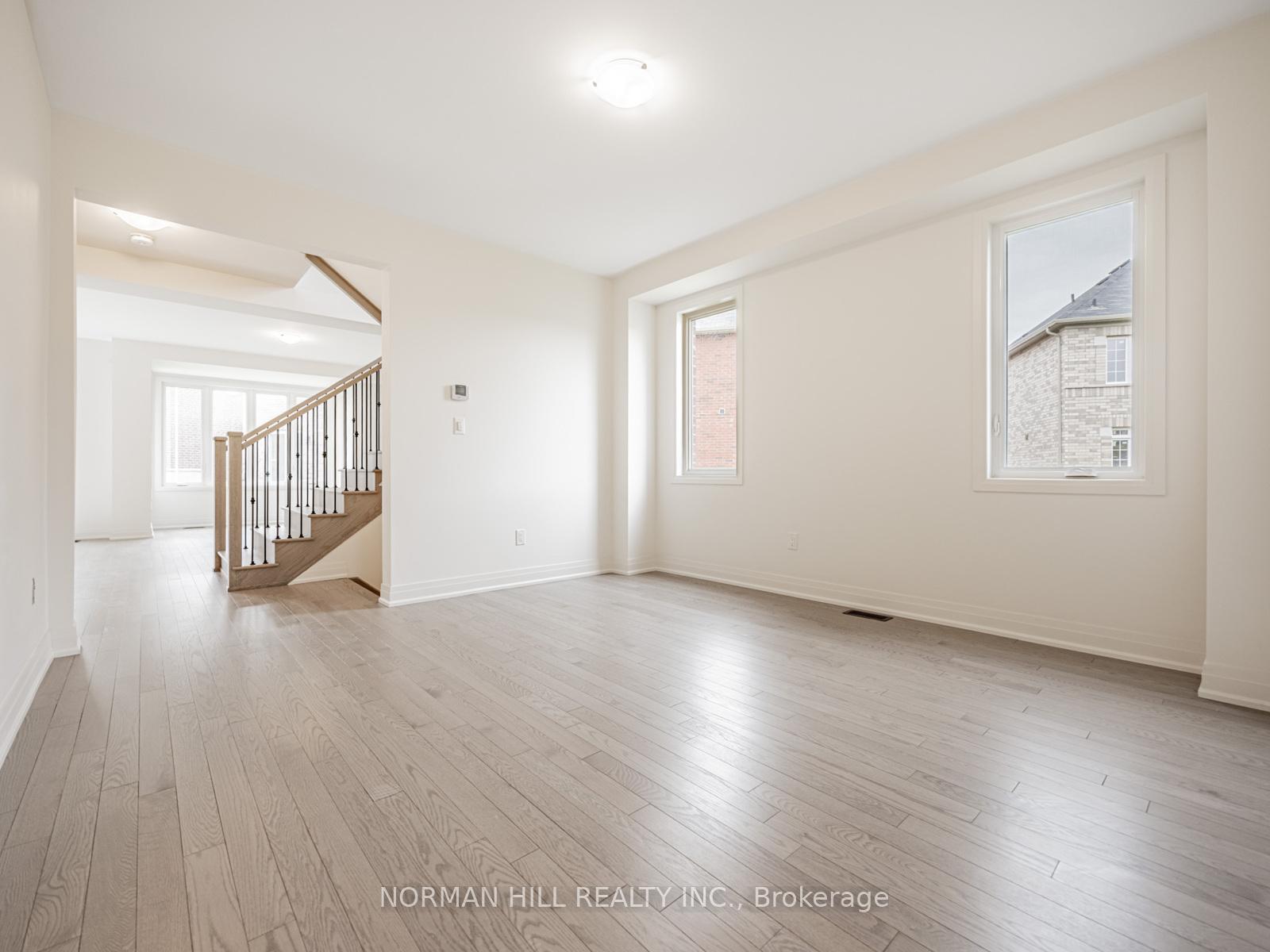 Photo 3 of 3 Lilestone Drive, Brampton, Credit Valley — HOMEH