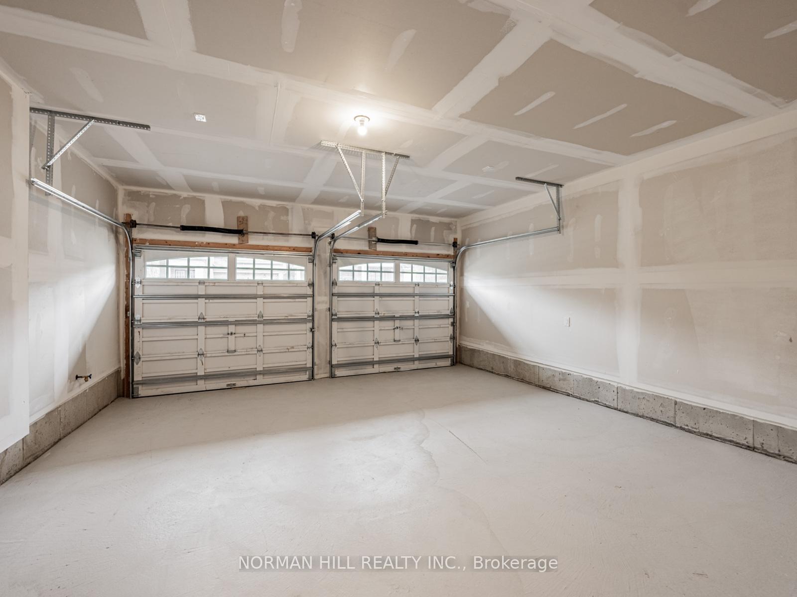 Photo 21 of 3 Lilestone Drive, Brampton, Credit Valley — HOMEH