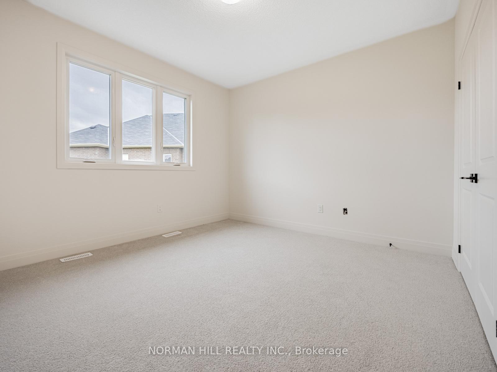 Photo 28 of 3 Lilestone Drive, Brampton, Credit Valley — HOMEH