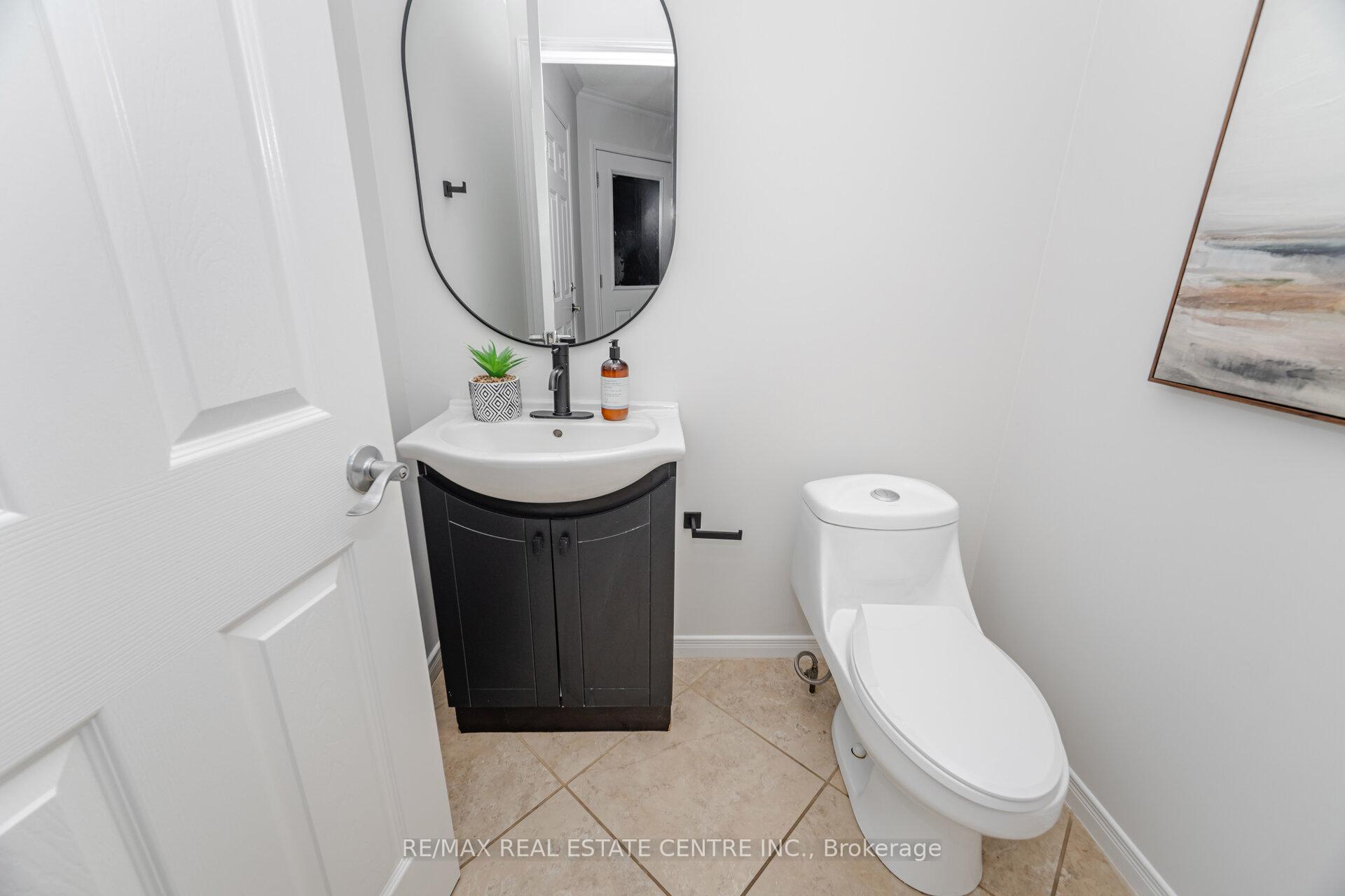 Photo 20 of 127 Silurian Drive, Guelph, Grange Road — HOMEH