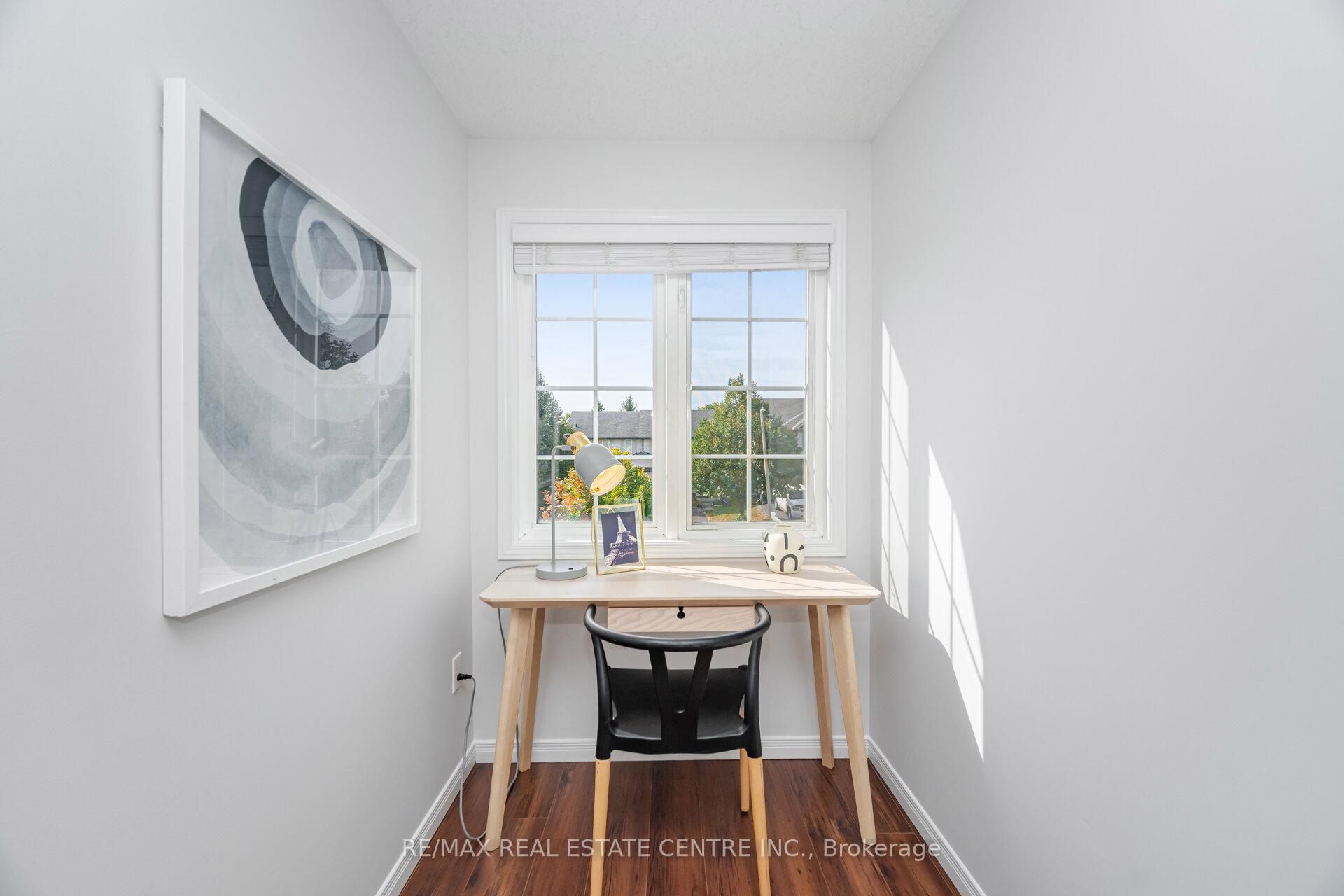 Photo 25 of 127 Silurian Drive, Guelph, Grange Road — HOMEH