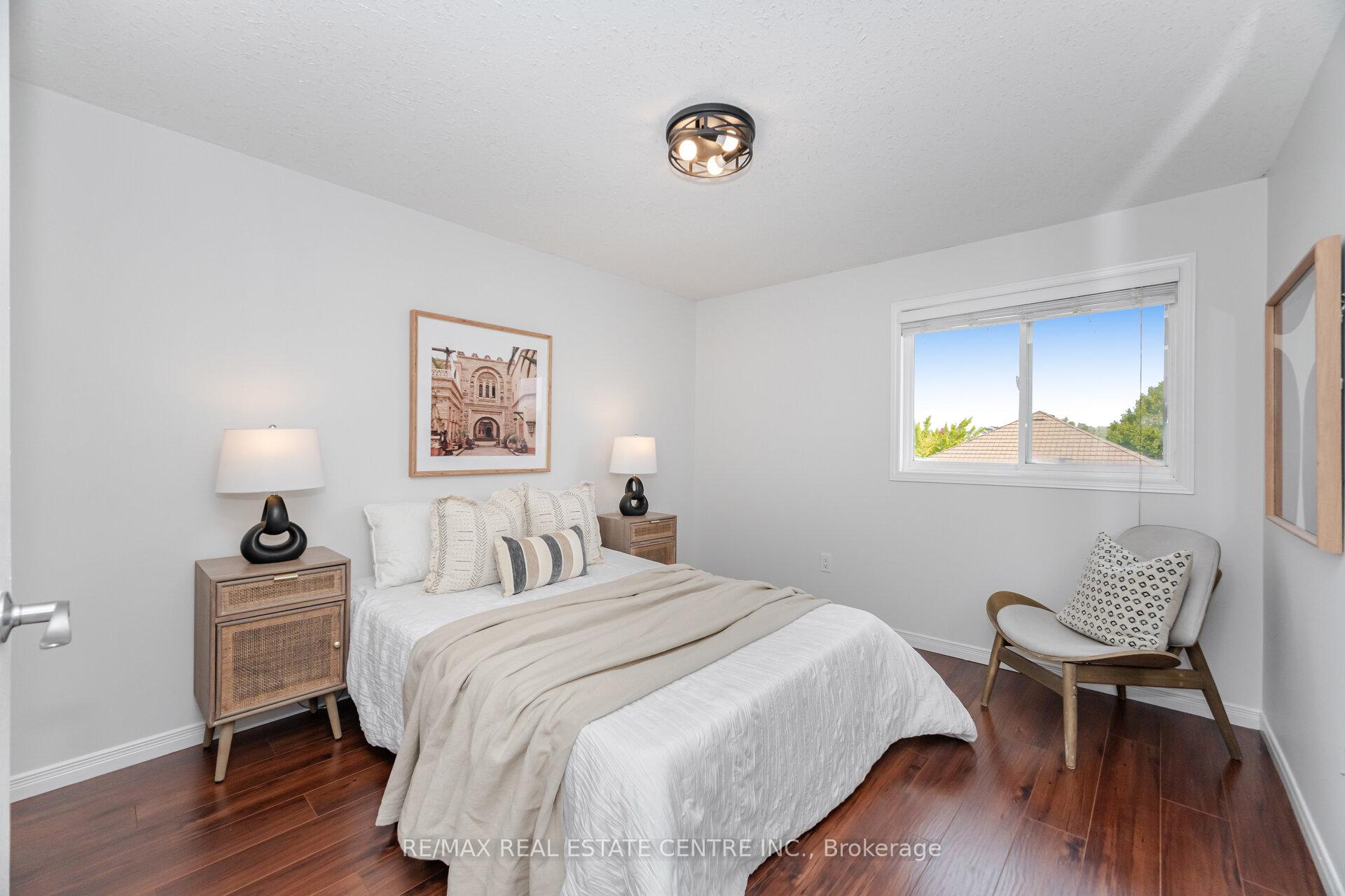 Photo 30 of 127 Silurian Drive, Guelph, Grange Road — HOMEH