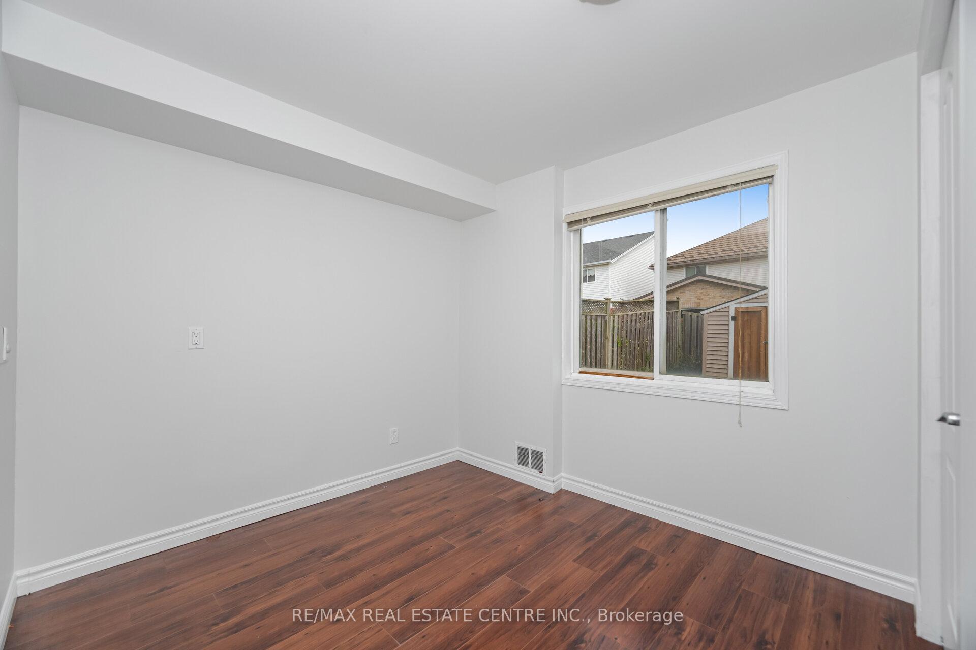 Photo 37 of 127 Silurian Drive, Guelph, Grange Road — HOMEH