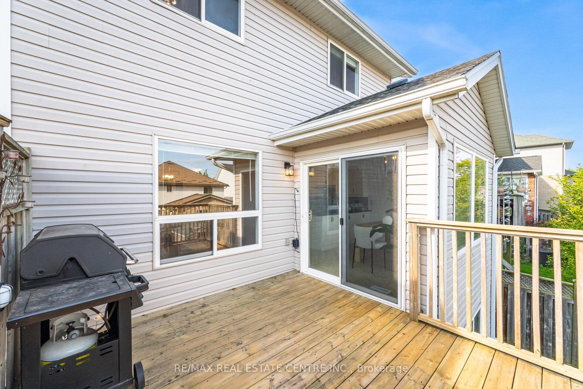 Photo 45 of 127 Silurian Drive, Guelph, Grange Road — HOMEH