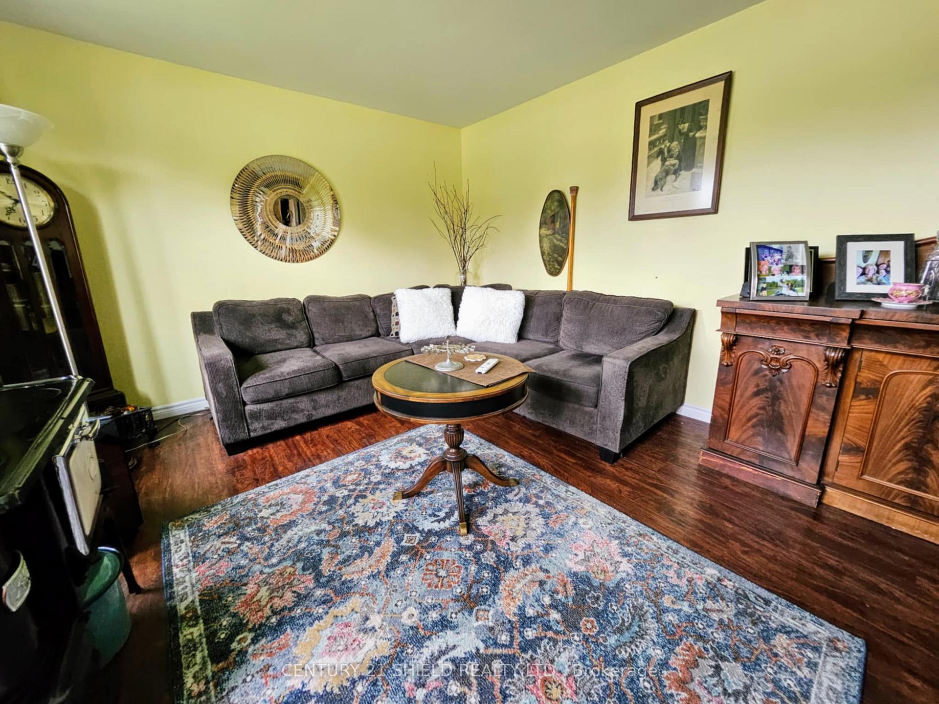Photo 6 of 3131 Duval Avenue, Cornwall — HOMEH