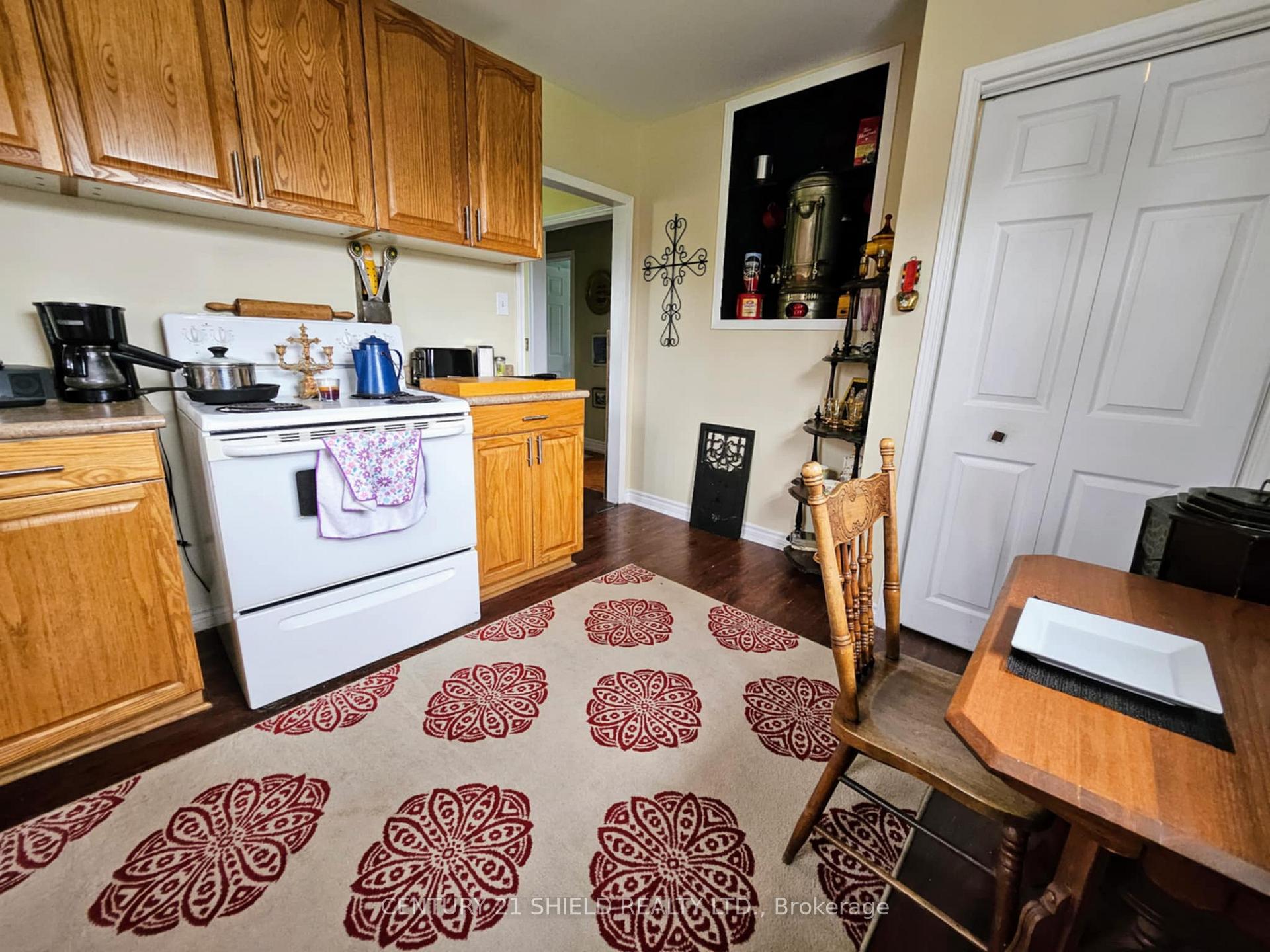 Photo 10 of 3131 Duval Avenue, Cornwall — HOMEH