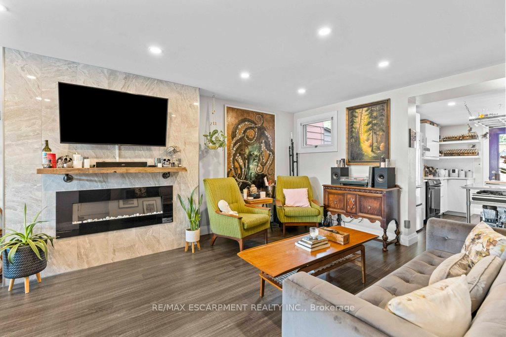 Photo 14 of 127 Sherman Avenue N, Hamilton, Stipley — HOMEH