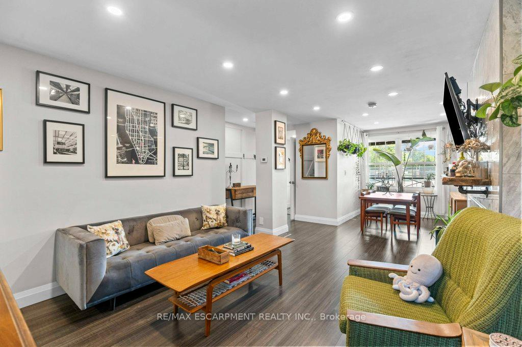 Photo 9 of 127 Sherman Avenue N, Hamilton, Stipley — HOMEH