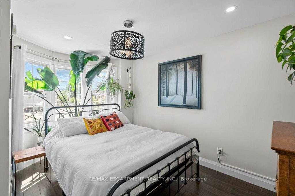 Photo 19 of 127 Sherman Avenue N, Hamilton, Stipley — HOMEH