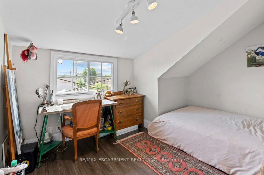 Photo 12 of 127 Sherman Avenue N, Hamilton, Stipley — HOMEH