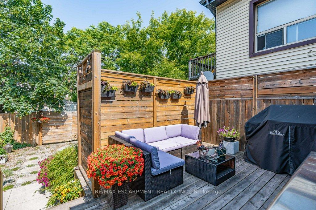Photo 43 of 127 Sherman Avenue N, Hamilton, Stipley — HOMEH