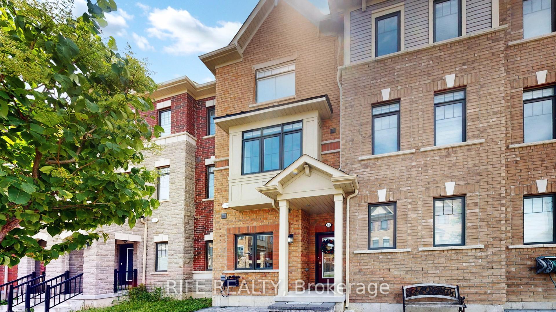 Photo 2 of 66 Mannar Drive, Markham, Victoria Square — HOMEH
