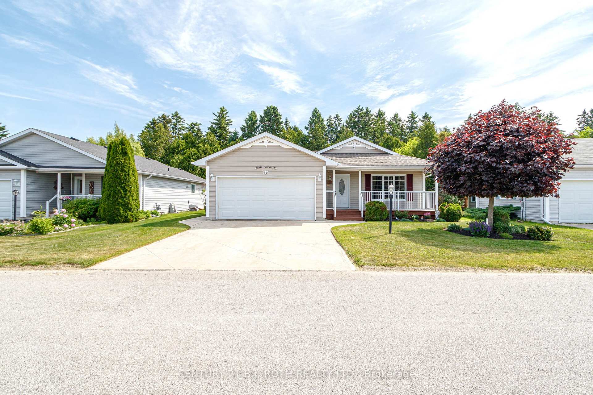 Photo 35 of 32 Illinois Crescent, Wasaga Beach — HOMEH