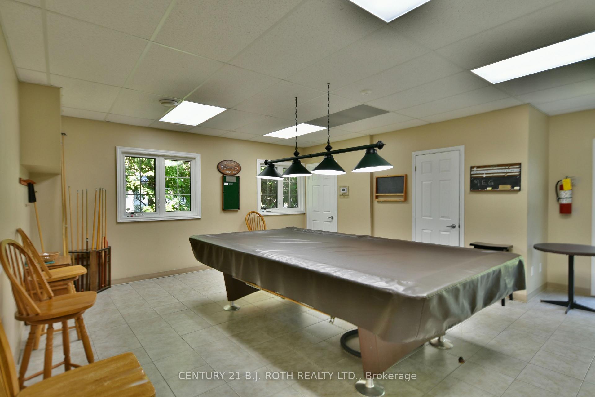 Photo 26 of 32 Illinois Crescent, Wasaga Beach — HOMEH