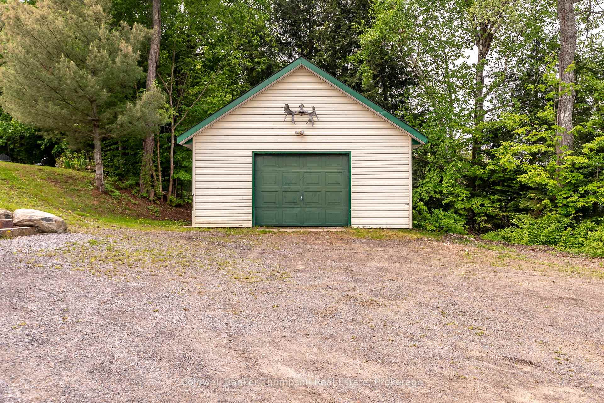 Photo 36 of 879 Three Mile Lake Road, Armour — HOMEH