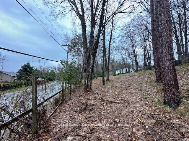 Photo 11 of 452 Champlain Road, Tiny, Rural Tiny — HOMEH