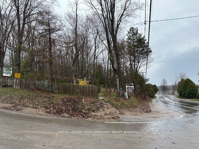 Photo 25 of 452 Champlain Road, Tiny, Rural Tiny — HOMEH