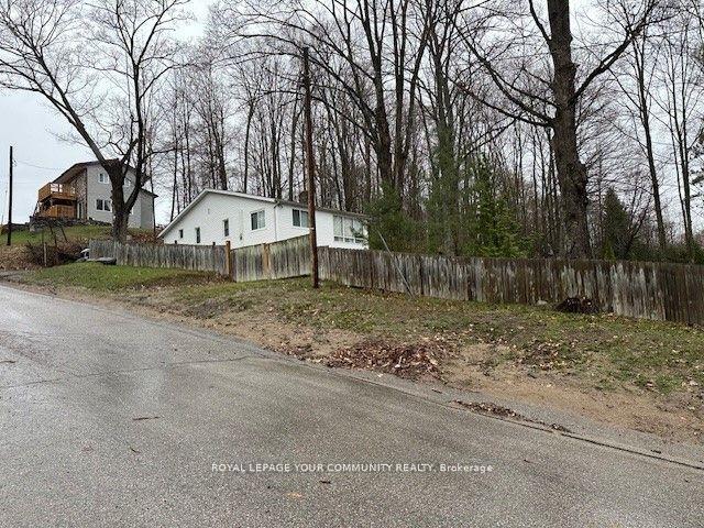 Photo 22 of 452 Champlain Road, Tiny, Rural Tiny — HOMEH