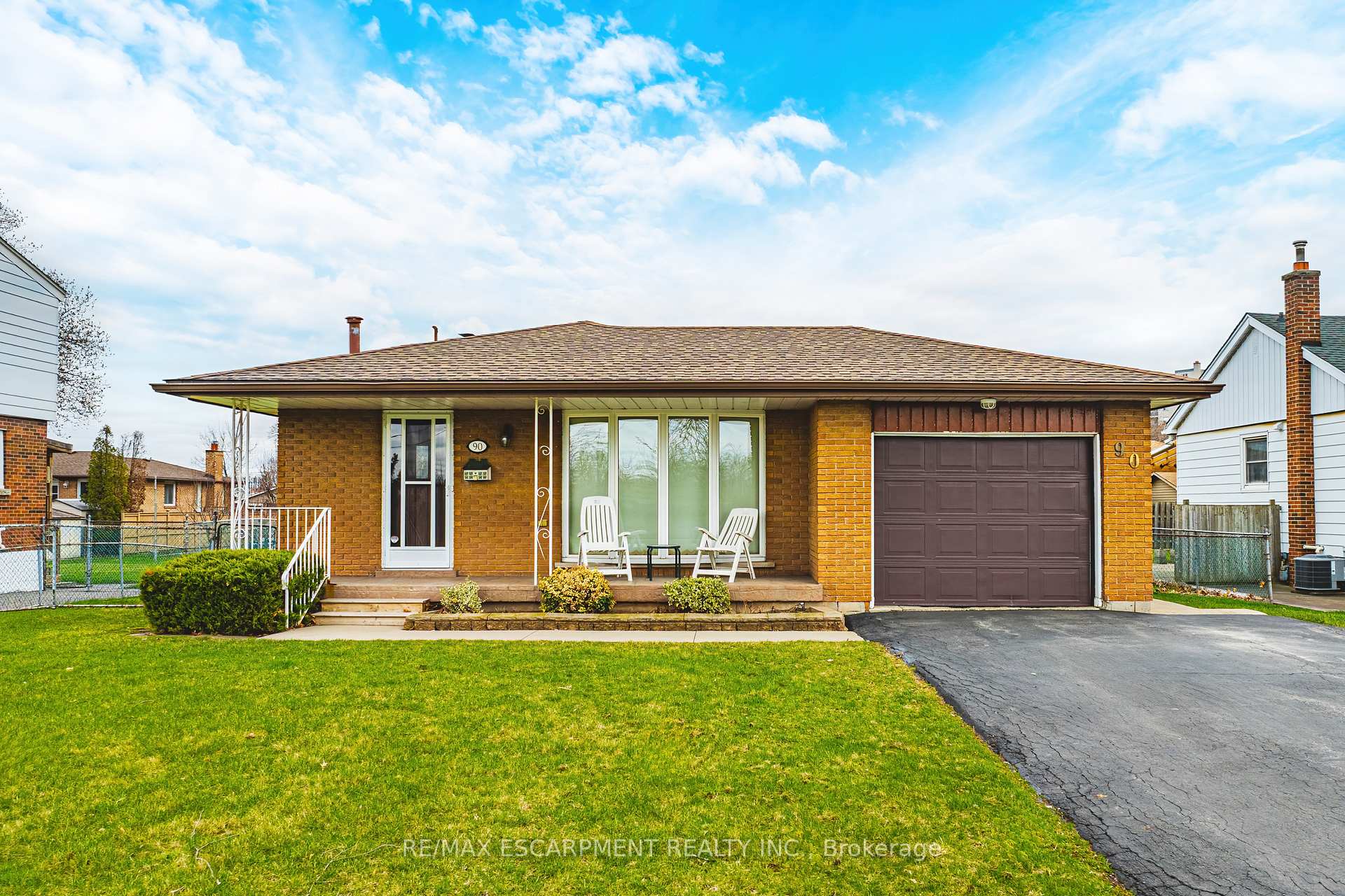 Photo 17 of 90 Pottruff Road N, Hamilton, Kentley — HOMEH